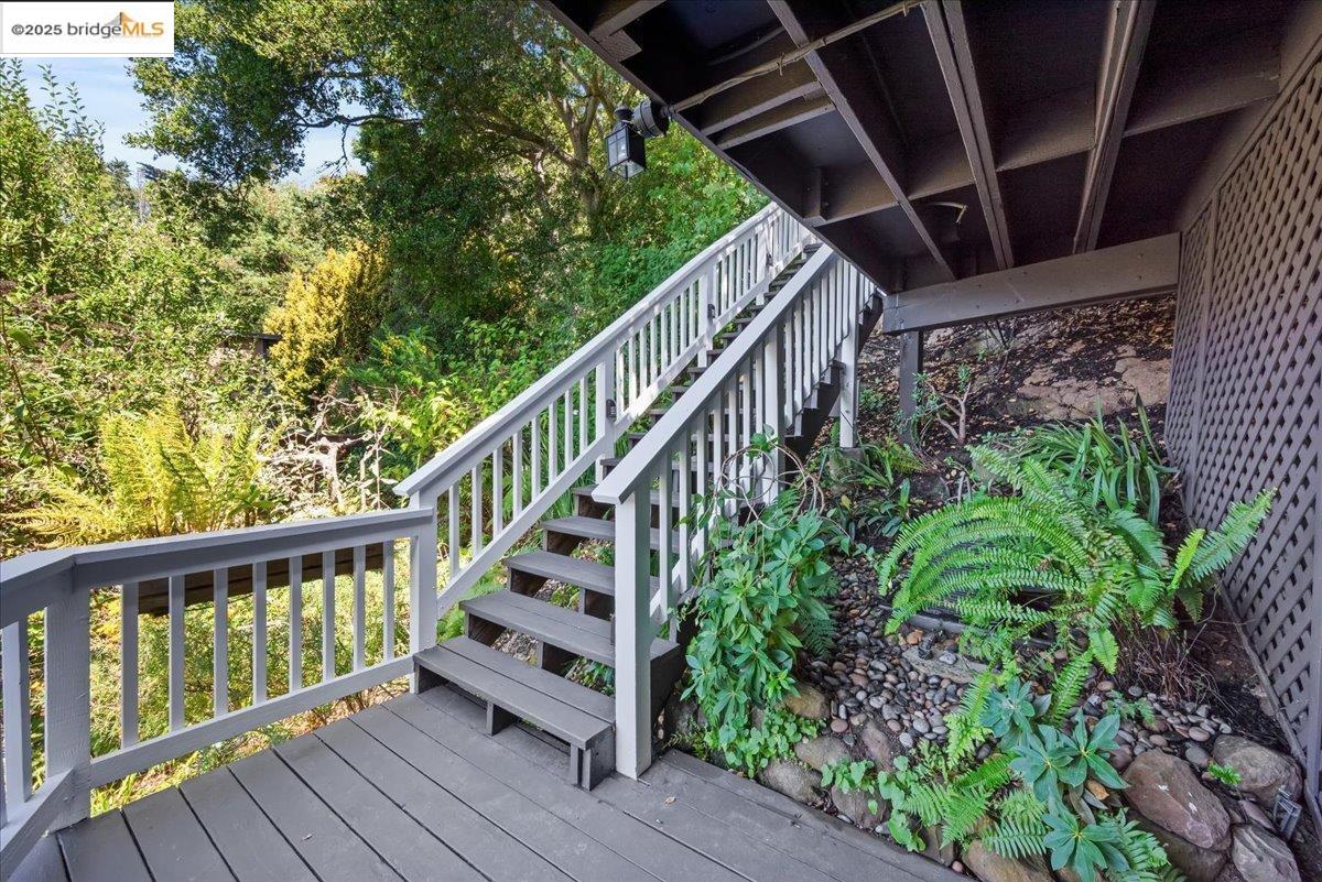 Detail Gallery Image 36 of 60 For 630 Panoramic Way, Berkeley,  CA 94704 - 6 Beds | 4 Baths