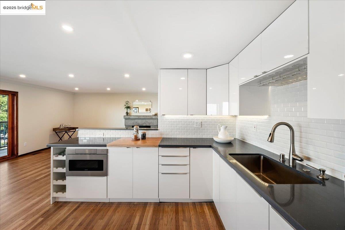 Detail Gallery Image 42 of 60 For 630 Panoramic Way, Berkeley,  CA 94704 - 6 Beds | 4 Baths