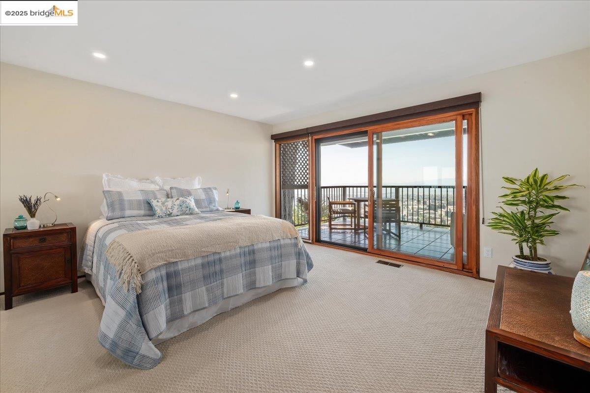 Detail Gallery Image 50 of 60 For 630 Panoramic Way, Berkeley,  CA 94704 - 6 Beds | 4 Baths
