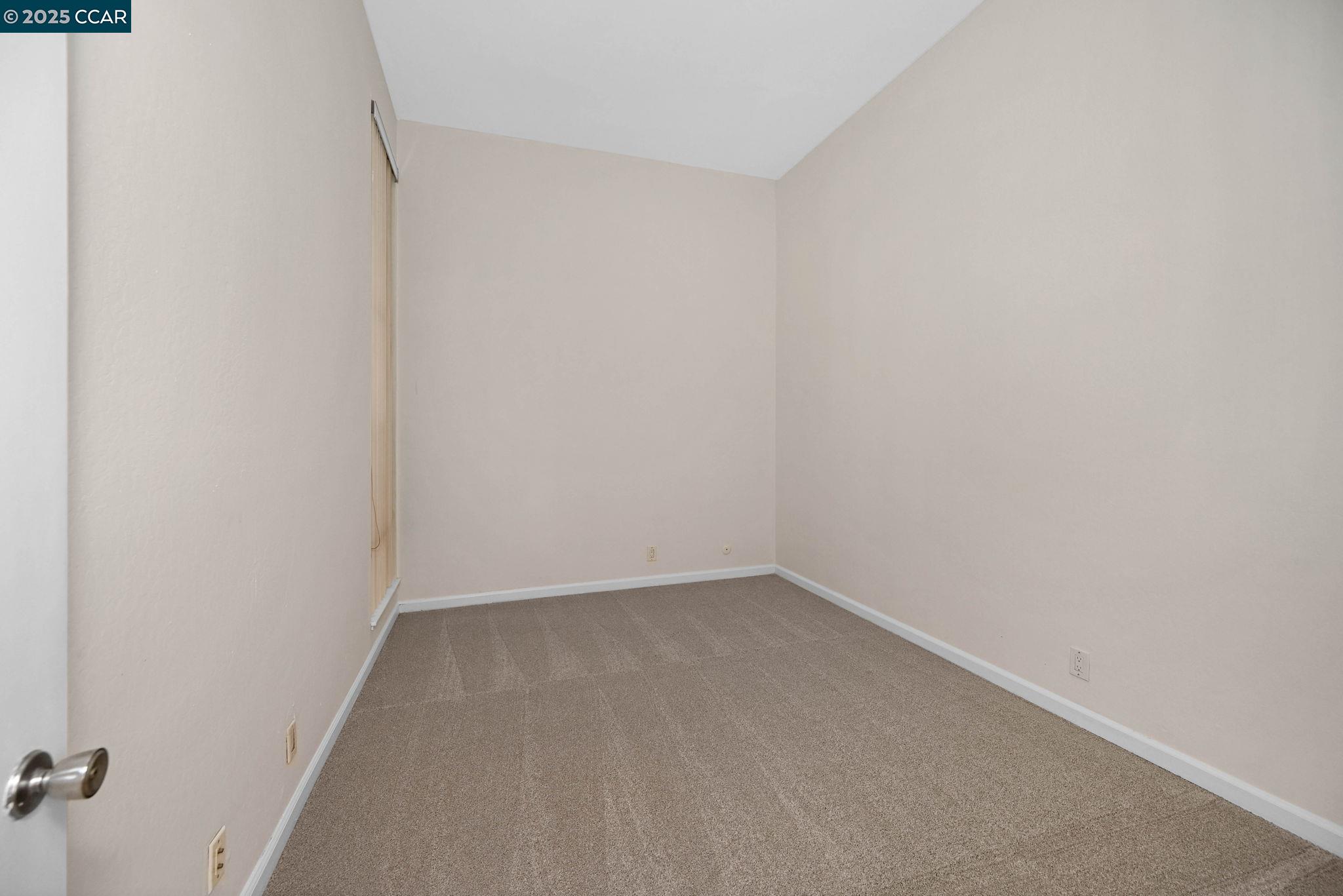 Photo #11: 41110243 Listing: Photo #11