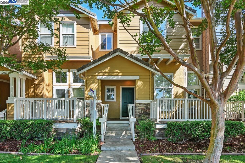 MLS: 41110245 Condo For Sale