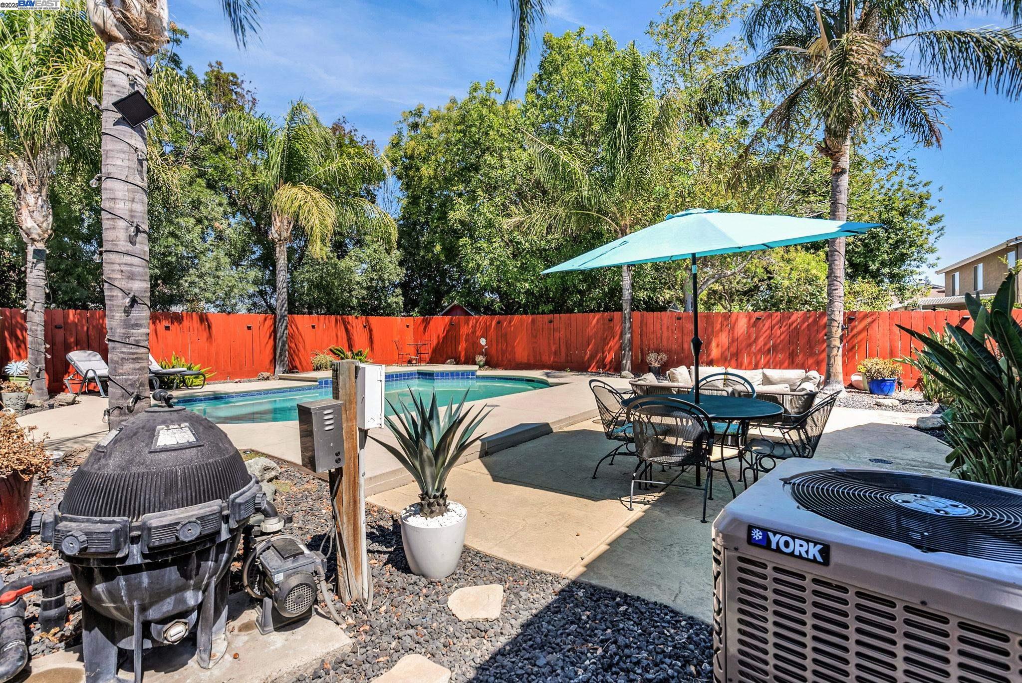 Detail Gallery Image 31 of 57 For 349 Cose Ln, Tracy,  CA 95377 - 4 Beds | 2 Baths