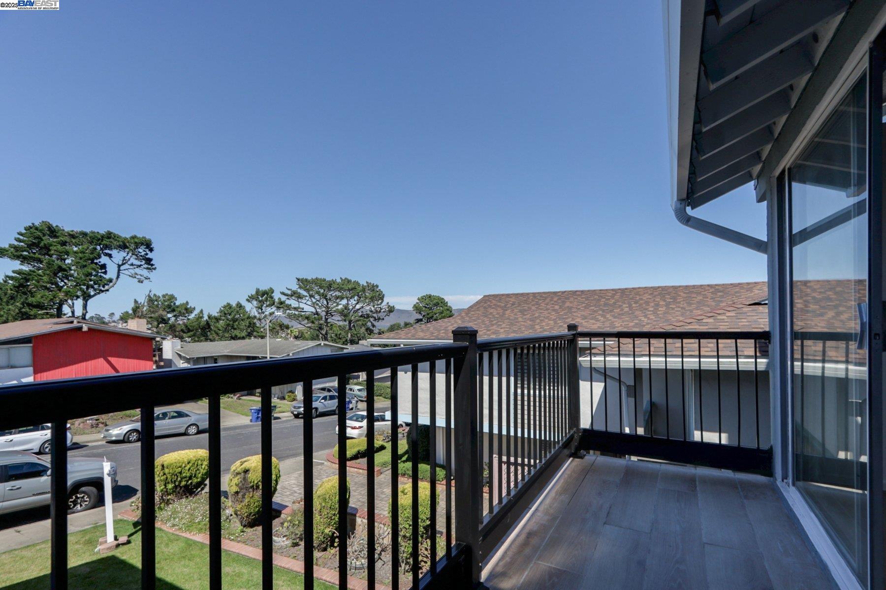 Detail Gallery Image 36 of 37 For 2575 Bantry Lane, South San Francisco,  CA 94080 - 4 Beds | 3 Baths
