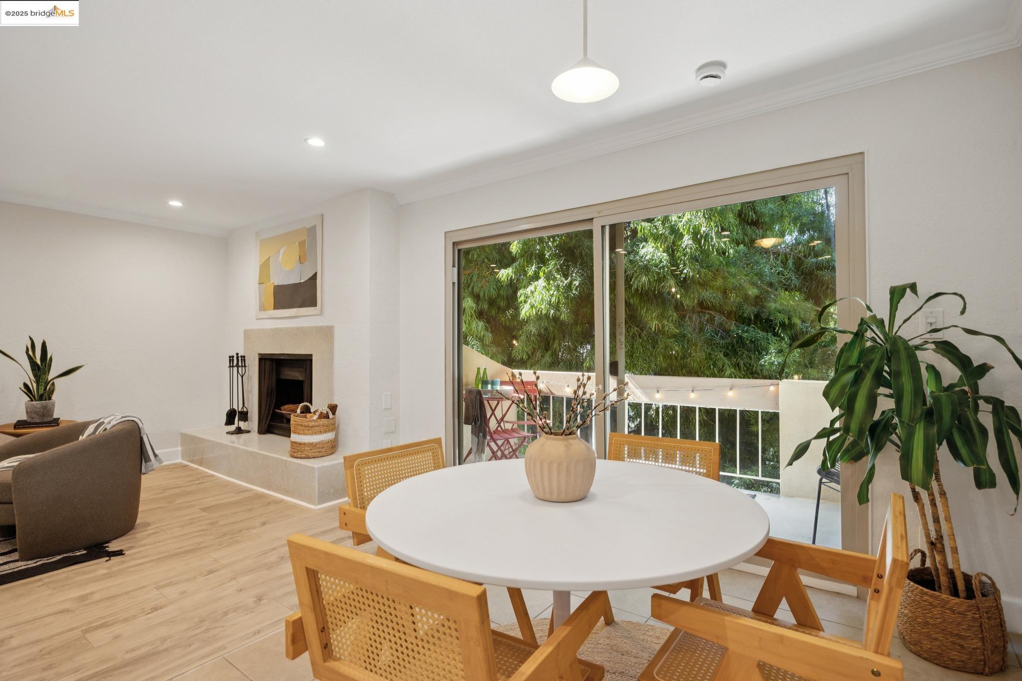 Photo #2: 41110254 Listing 