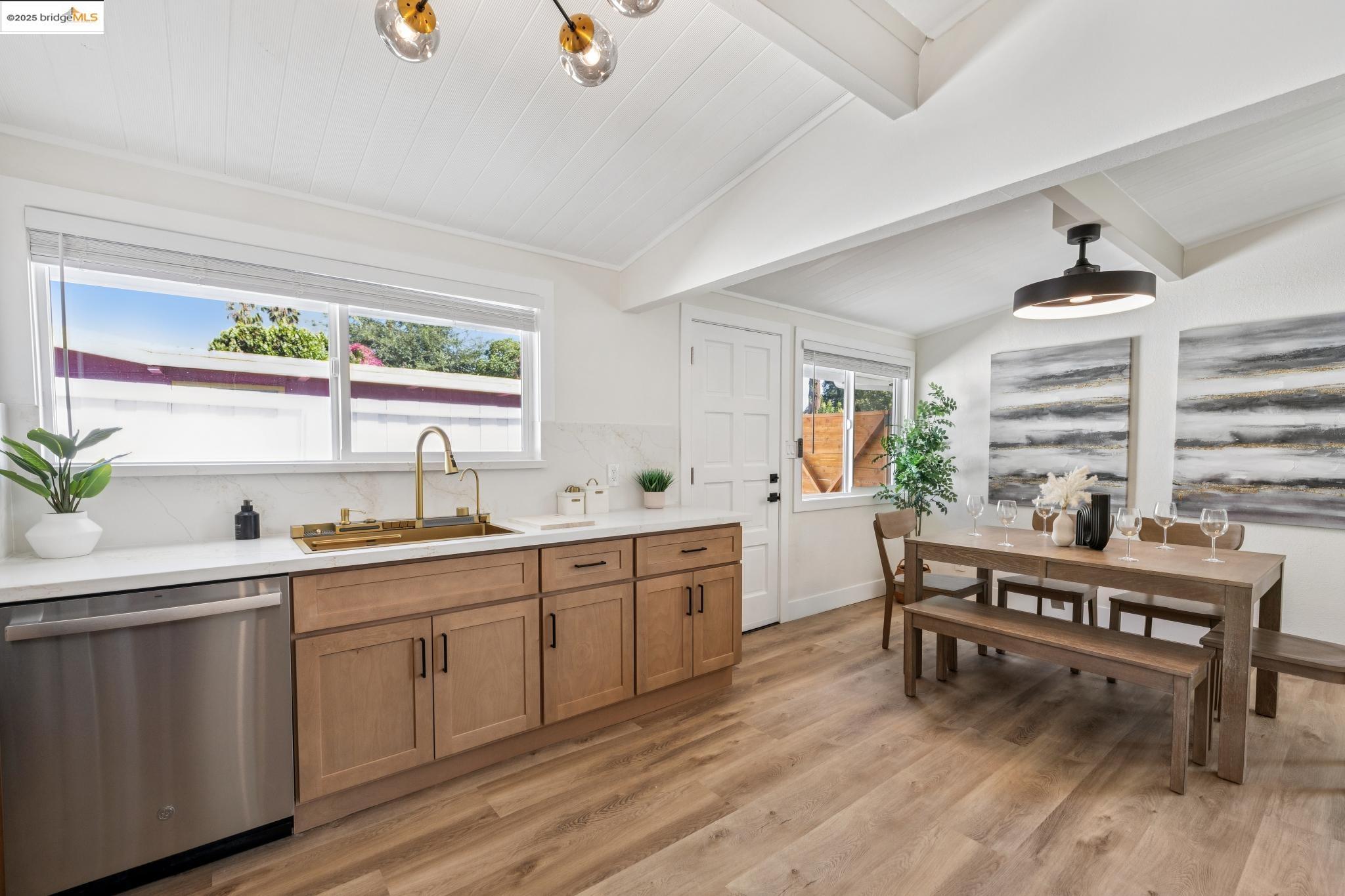 Detail Gallery Image 18 of 41 For 1521 June Ave, San Jose,  CA 95122 - 3 Beds | 1 Baths