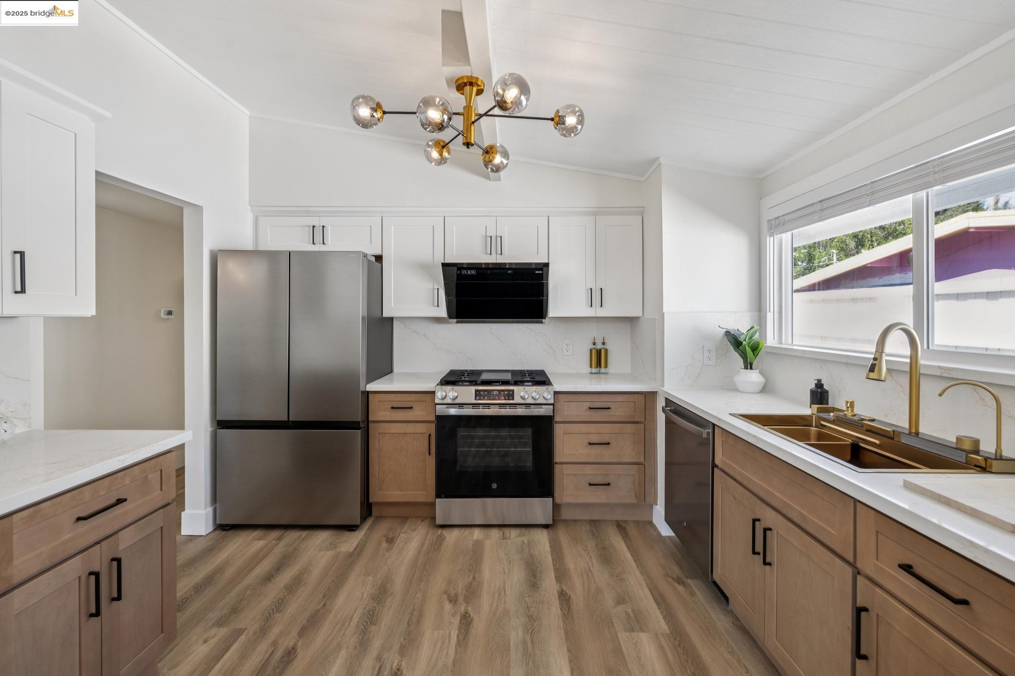 Detail Gallery Image 20 of 41 For 1521 June Ave, San Jose,  CA 95122 - 3 Beds | 1 Baths
