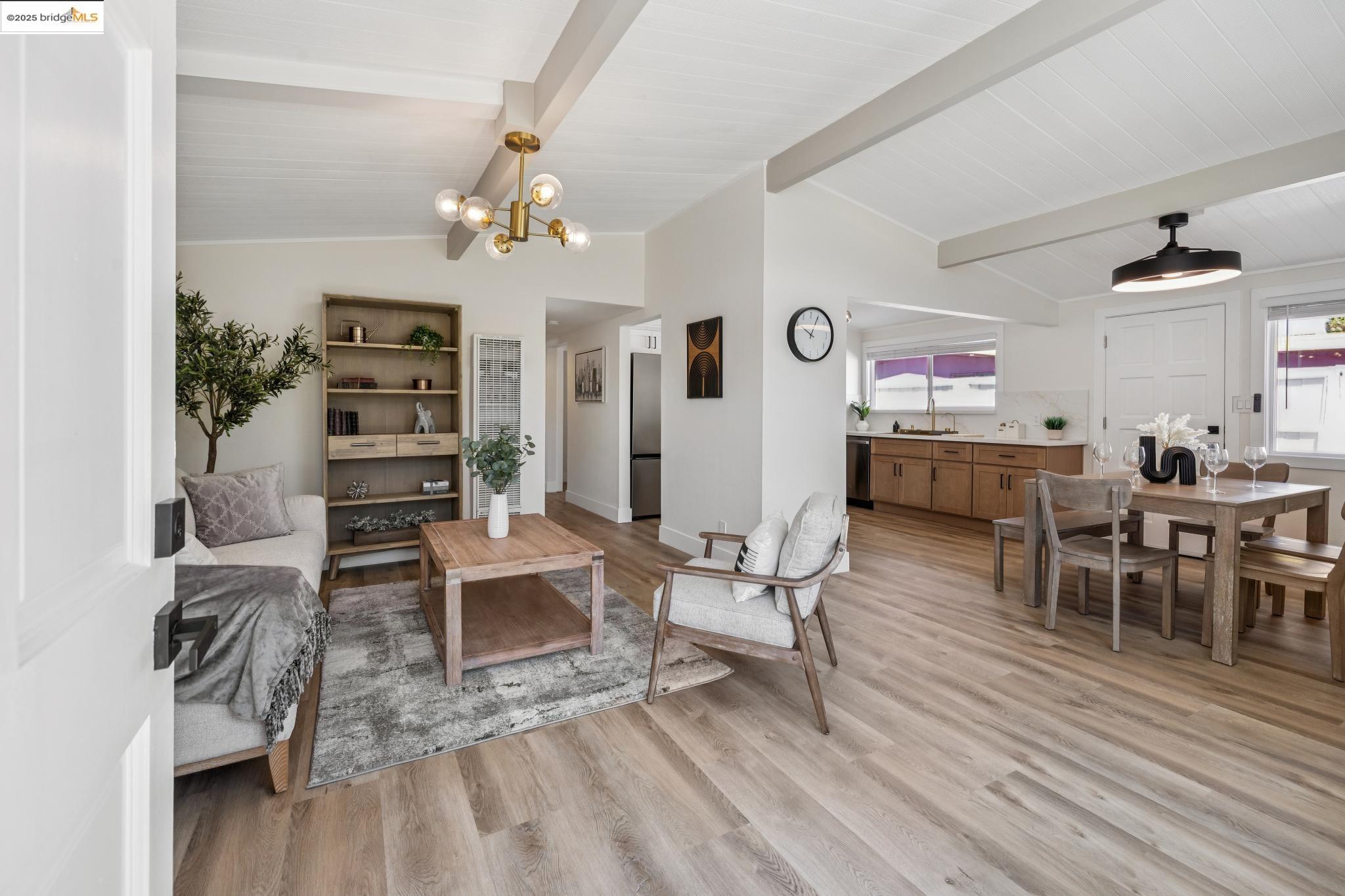 Detail Gallery Image 9 of 41 For 1521 June Ave, San Jose,  CA 95122 - 3 Beds | 1 Baths