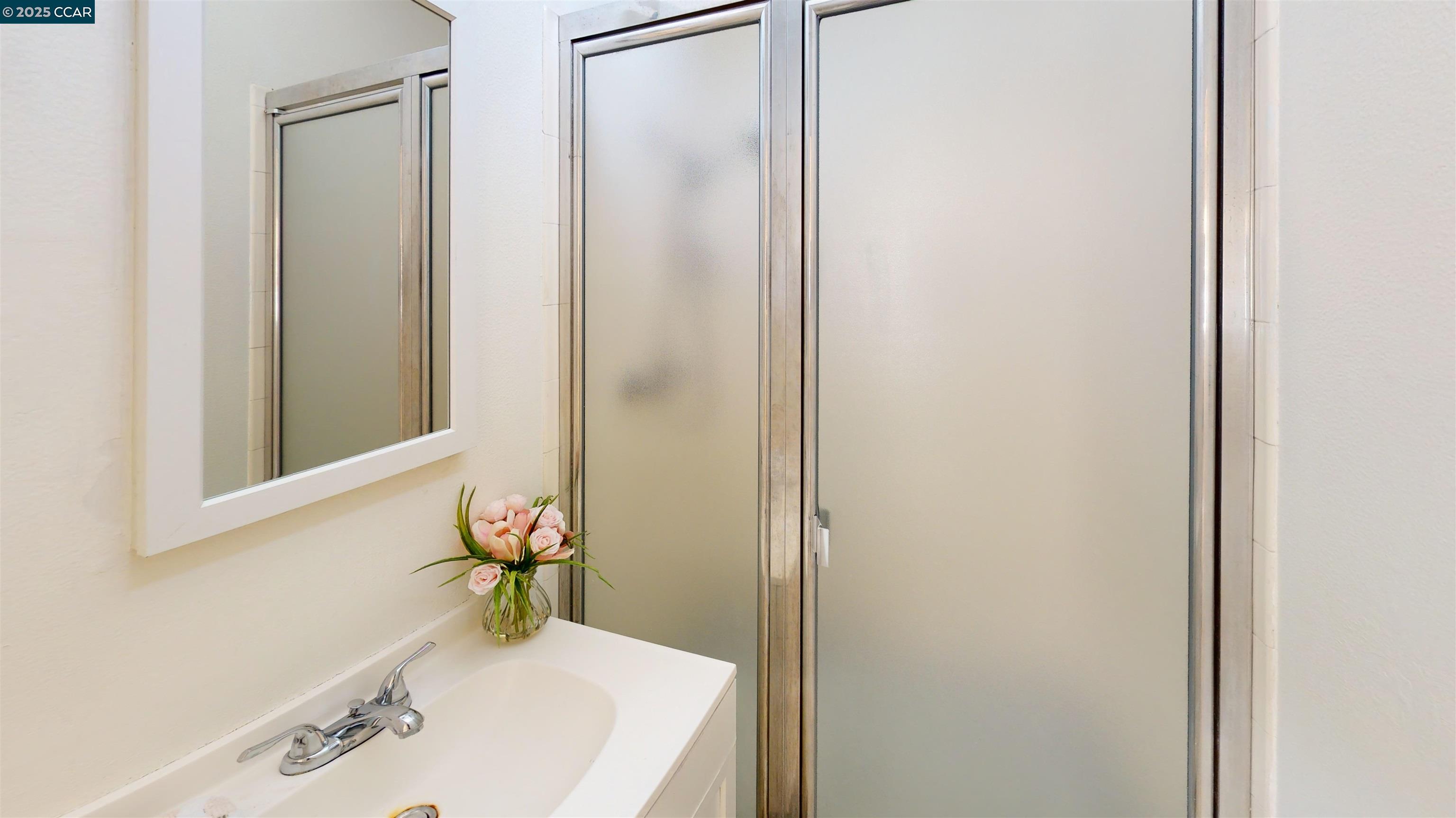 Detail Gallery Image 14 of 22 For 2719 Bush Ave, Richmond,  CA 94806 - 3 Beds | 2 Baths