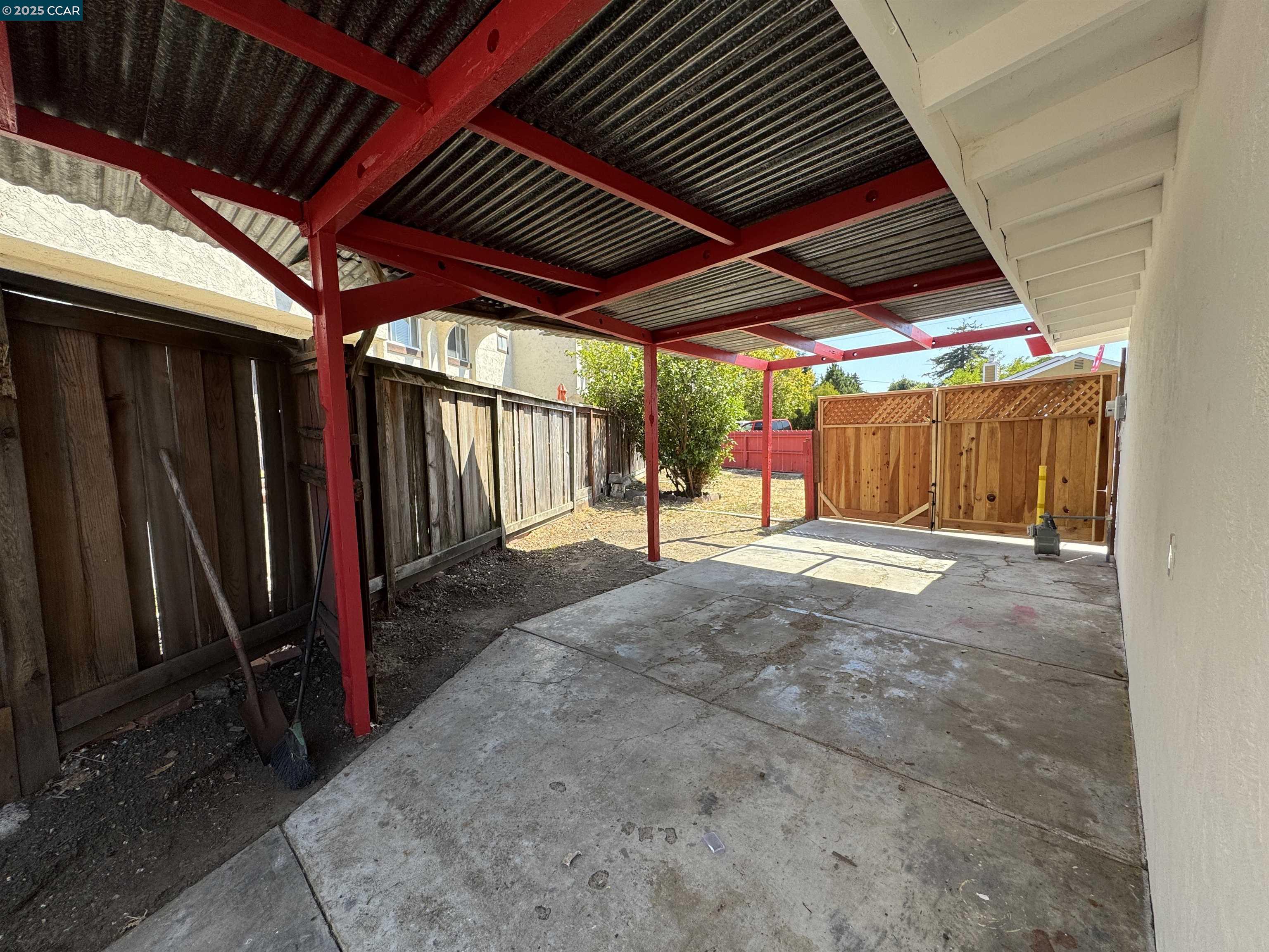 Detail Gallery Image 20 of 22 For 2719 Bush Ave, Richmond,  CA 94806 - 3 Beds | 2 Baths