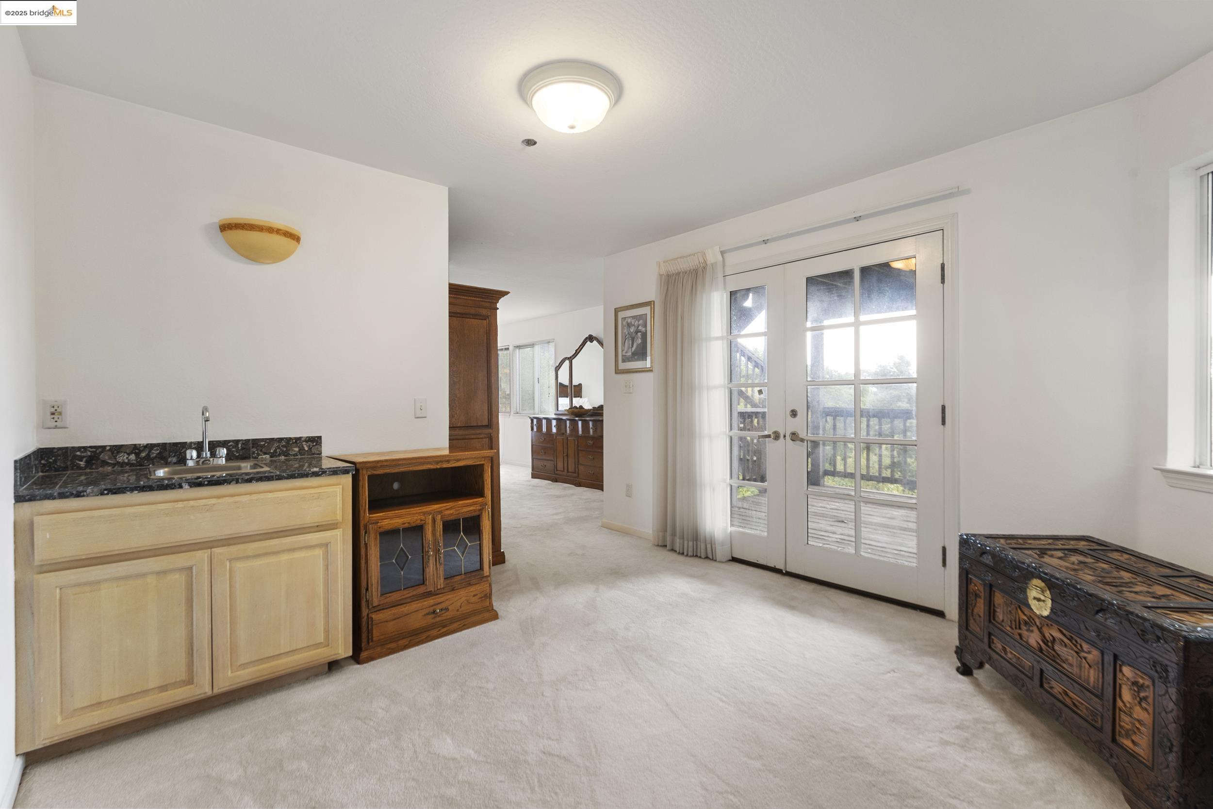 Detail Gallery Image 20 of 26 For 2745 Butters Drive, Oakland,  CA 94602 - 5 Beds | 3/1 Baths