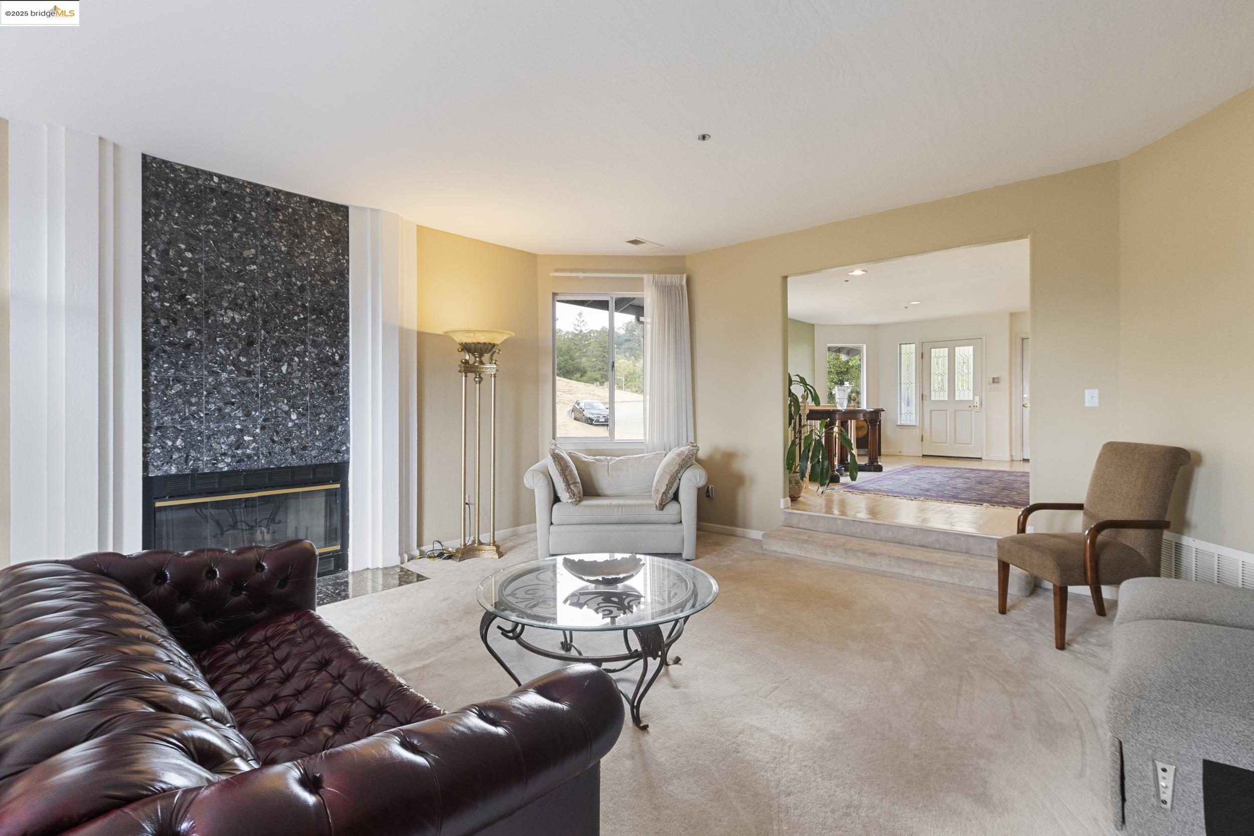 Detail Gallery Image 9 of 26 For 2745 Butters Drive, Oakland,  CA 94602 - 5 Beds | 3/1 Baths