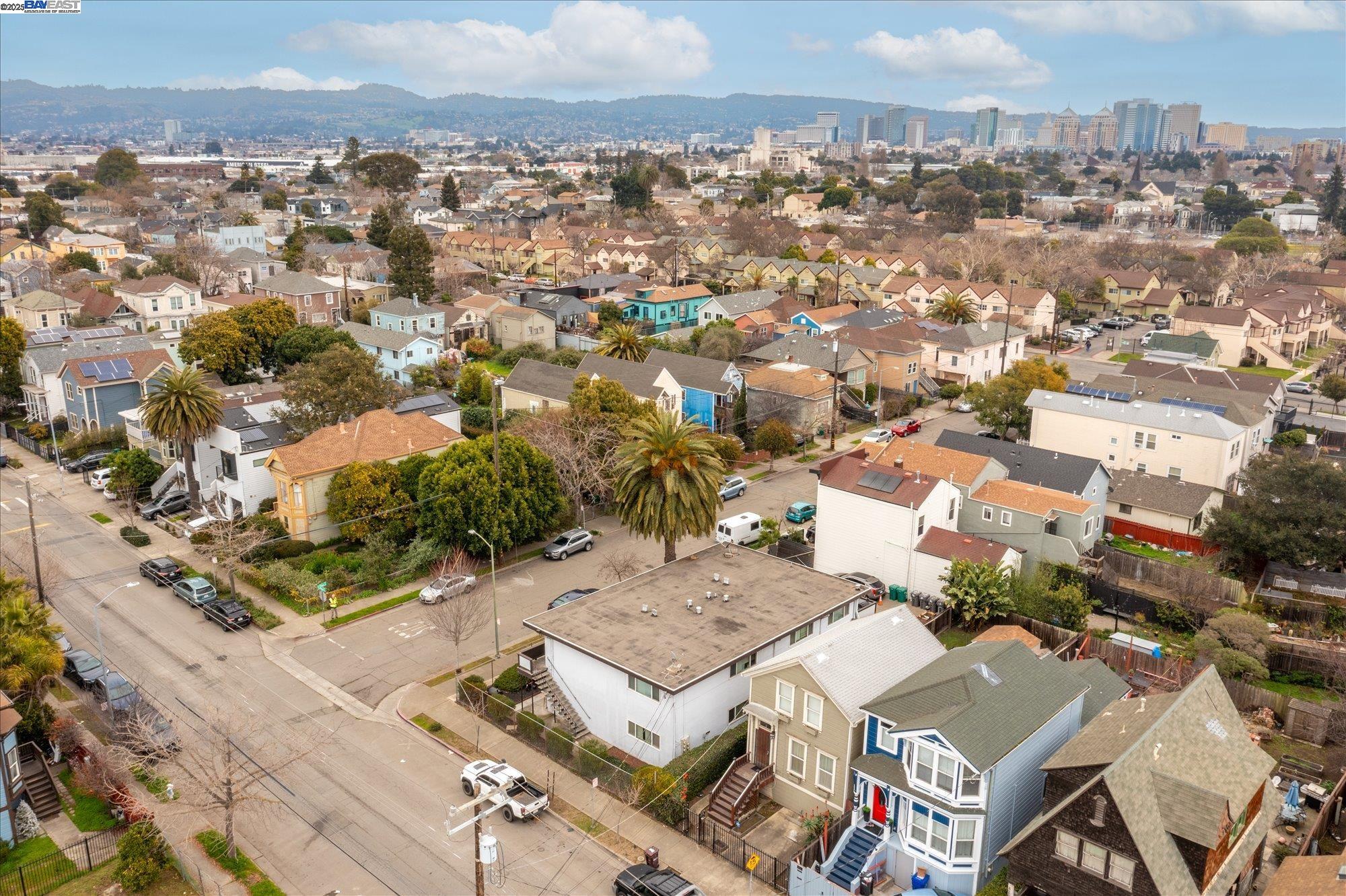 Detail Gallery Image 16 of 23 For 1745 Chase St, Oakland,  CA 94607 - – Beds | – Baths