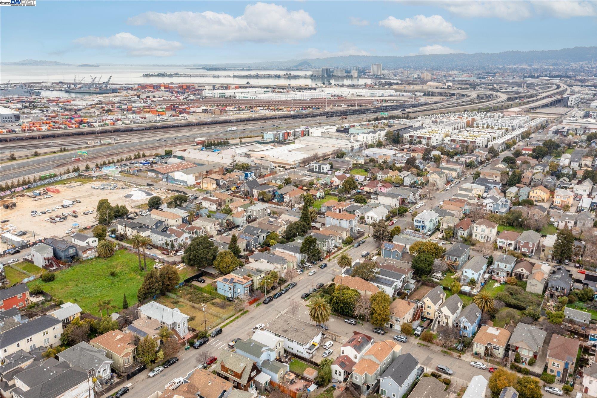 Detail Gallery Image 21 of 23 For 1745 Chase St, Oakland,  CA 94607 - – Beds | – Baths