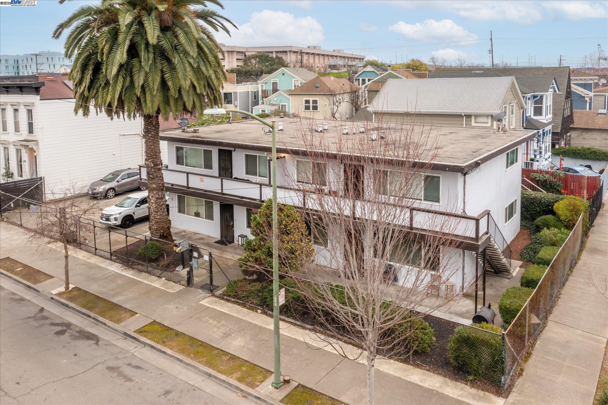 Detail Gallery Image 7 of 23 For 1745 Chase St, Oakland,  CA 94607 - – Beds | – Baths