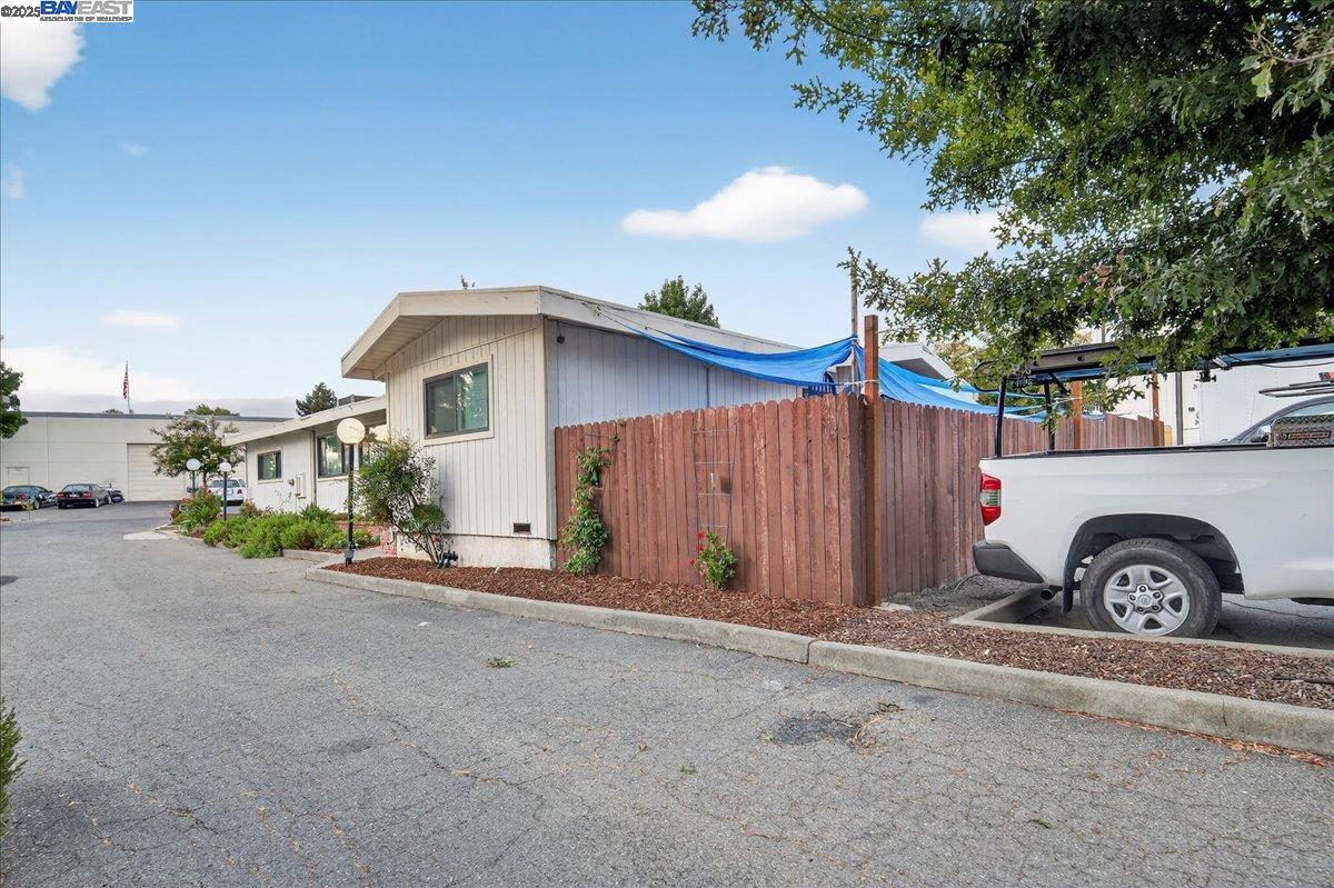 Detail Gallery Image 15 of 37 For 2120 Omega Rd, San Ramon,  CA 94583 - – Beds | – Baths