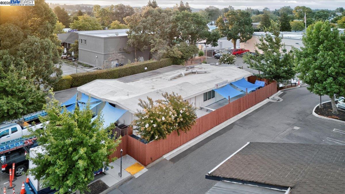 Detail Gallery Image 23 of 37 For 2120 Omega Rd, San Ramon,  CA 94583 - – Beds | – Baths