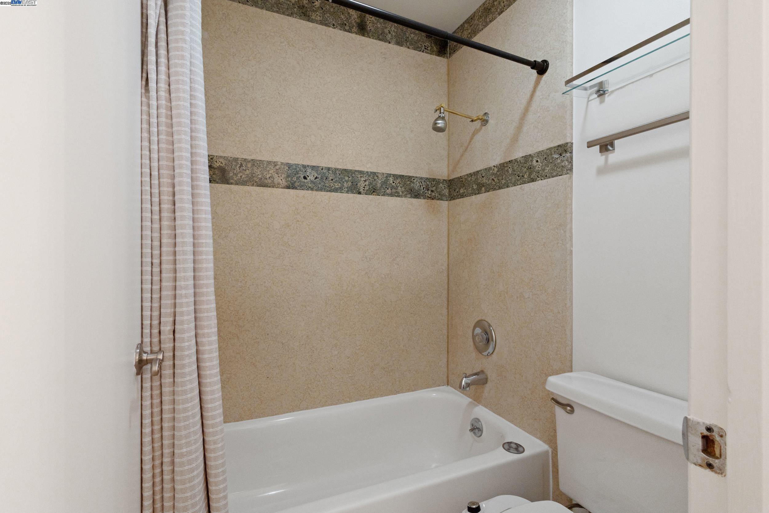 Photo #18: 41110270 Listing: Photo #18