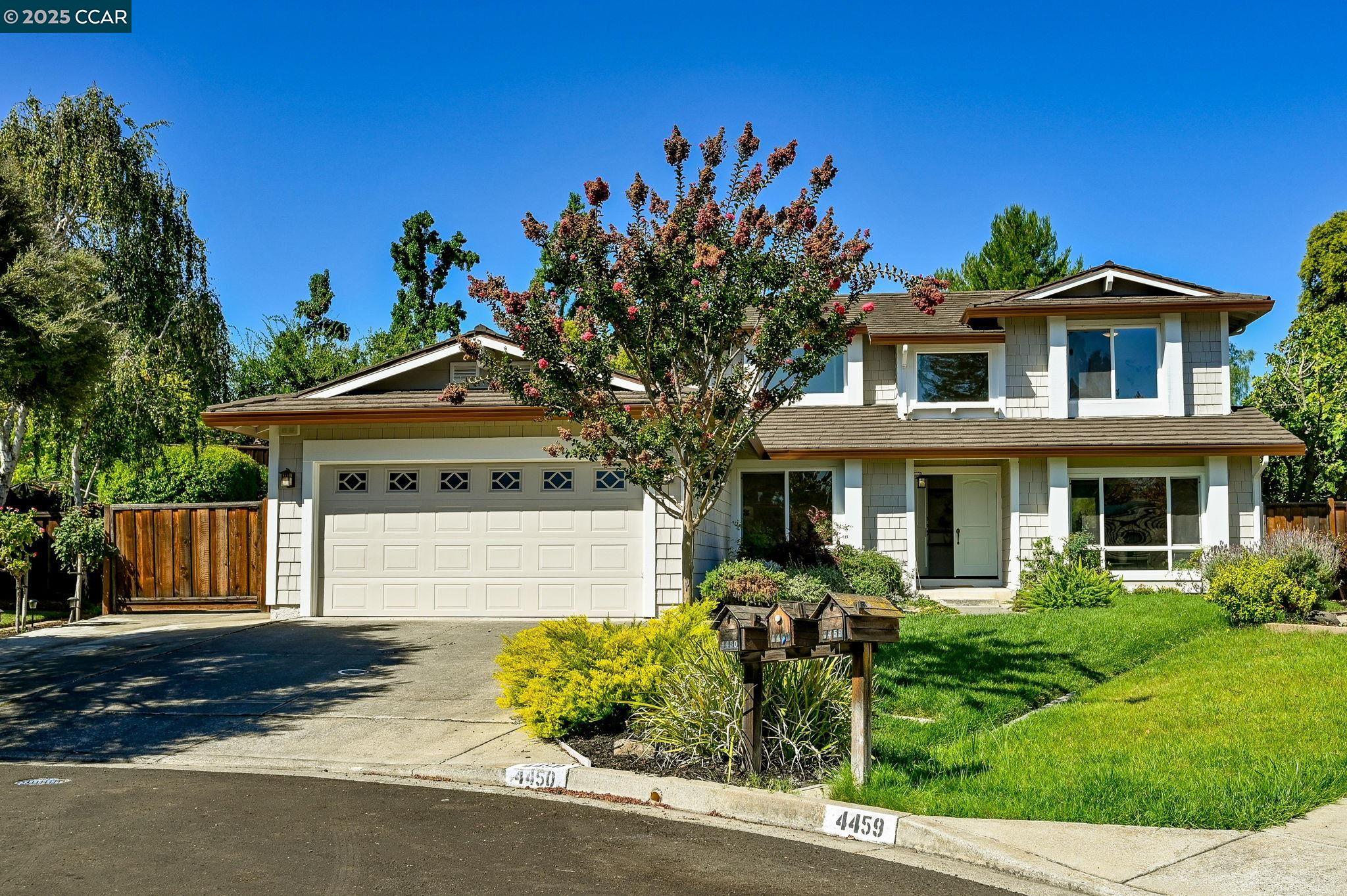 Detail Gallery Image 2 of 50 For 4450 Shellflower Ct, Concord,  CA 94518 - 4 Beds | 3 Baths