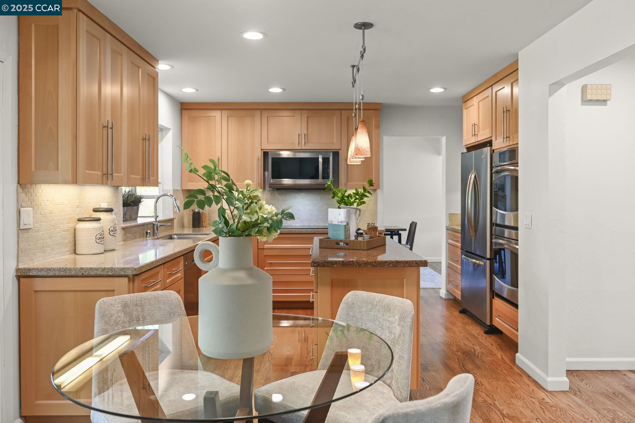 Detail Gallery Image 12 of 50 For 4450 Shellflower Ct, Concord,  CA 94518 - 4 Beds | 3 Baths