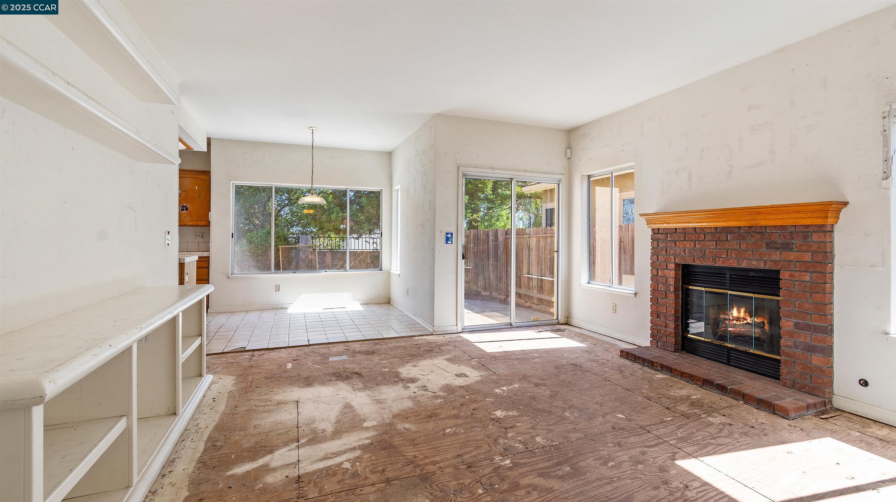 Detail Gallery Image 16 of 32 For 2117 Mark Twain Dr, Antioch,  CA 94531 - 3 Beds | 2/1 Baths