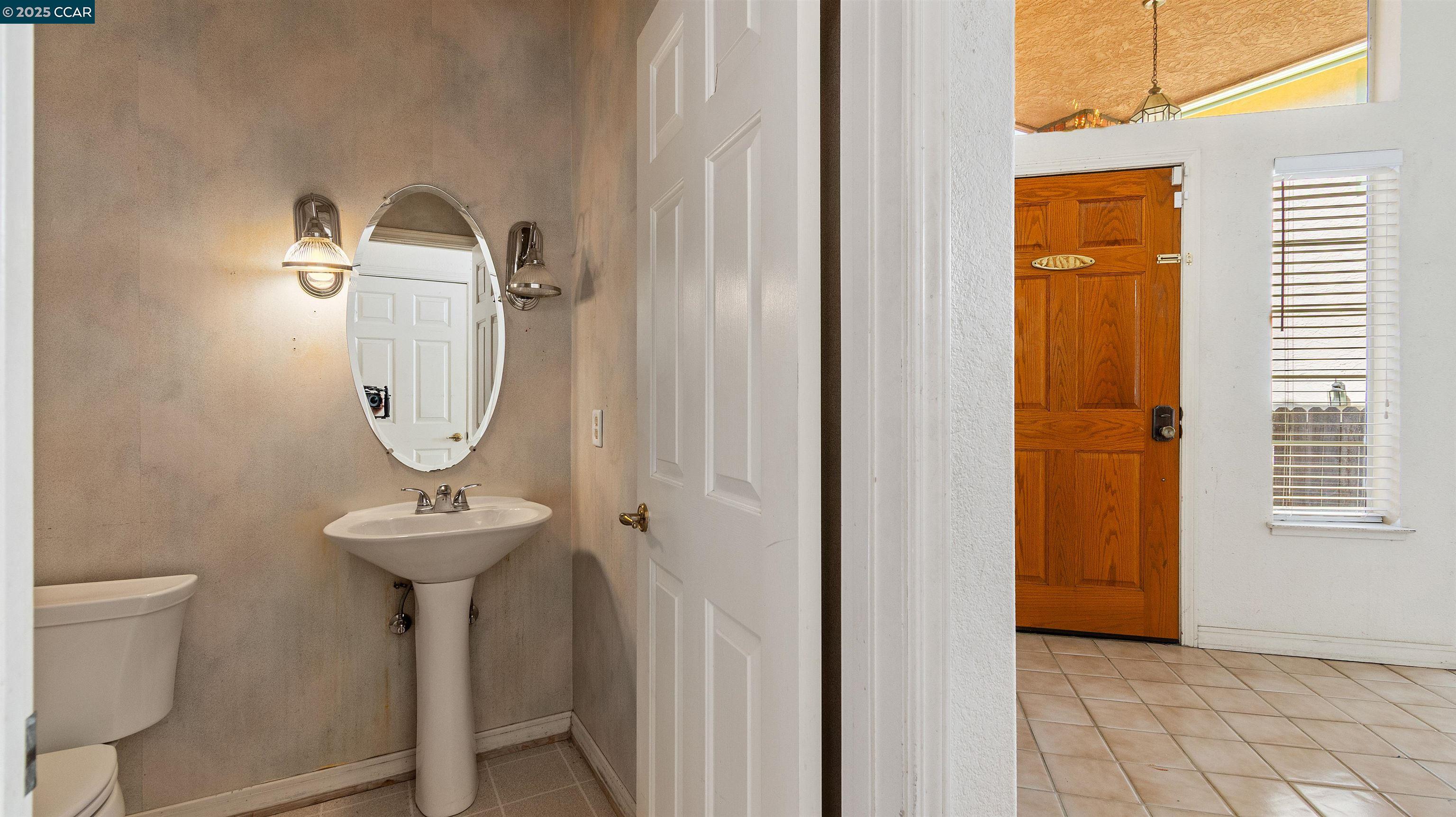 Detail Gallery Image 18 of 32 For 2117 Mark Twain Dr, Antioch,  CA 94531 - 3 Beds | 2/1 Baths