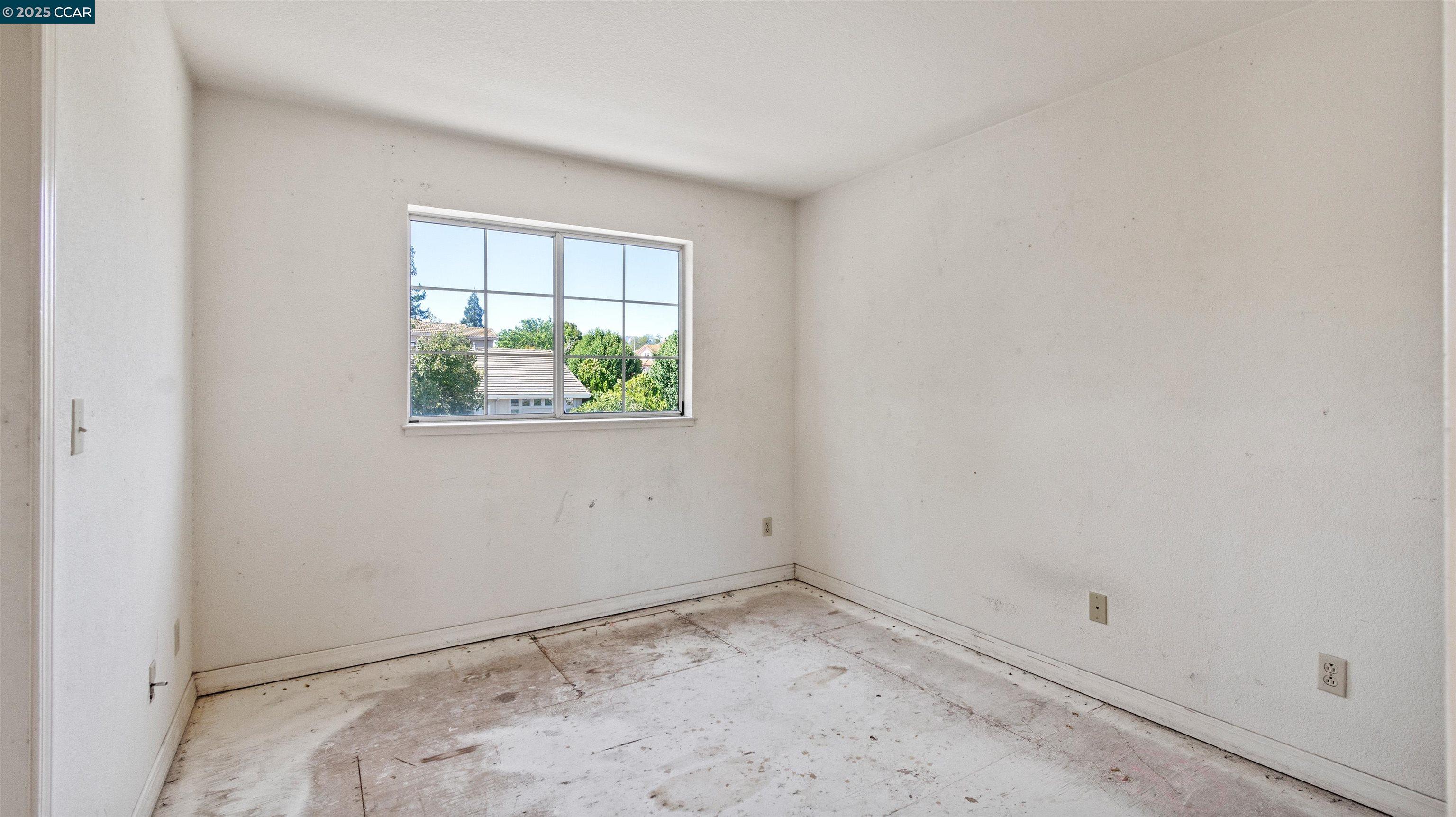 Detail Gallery Image 27 of 32 For 2117 Mark Twain Dr, Antioch,  CA 94531 - 3 Beds | 2/1 Baths
