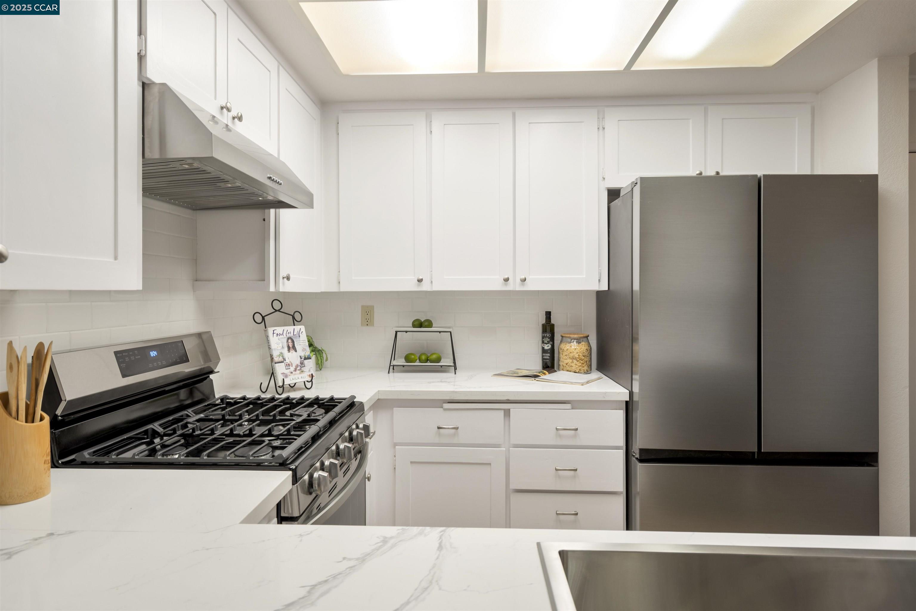 Photo #13: 41110277 Listing: Photo #13