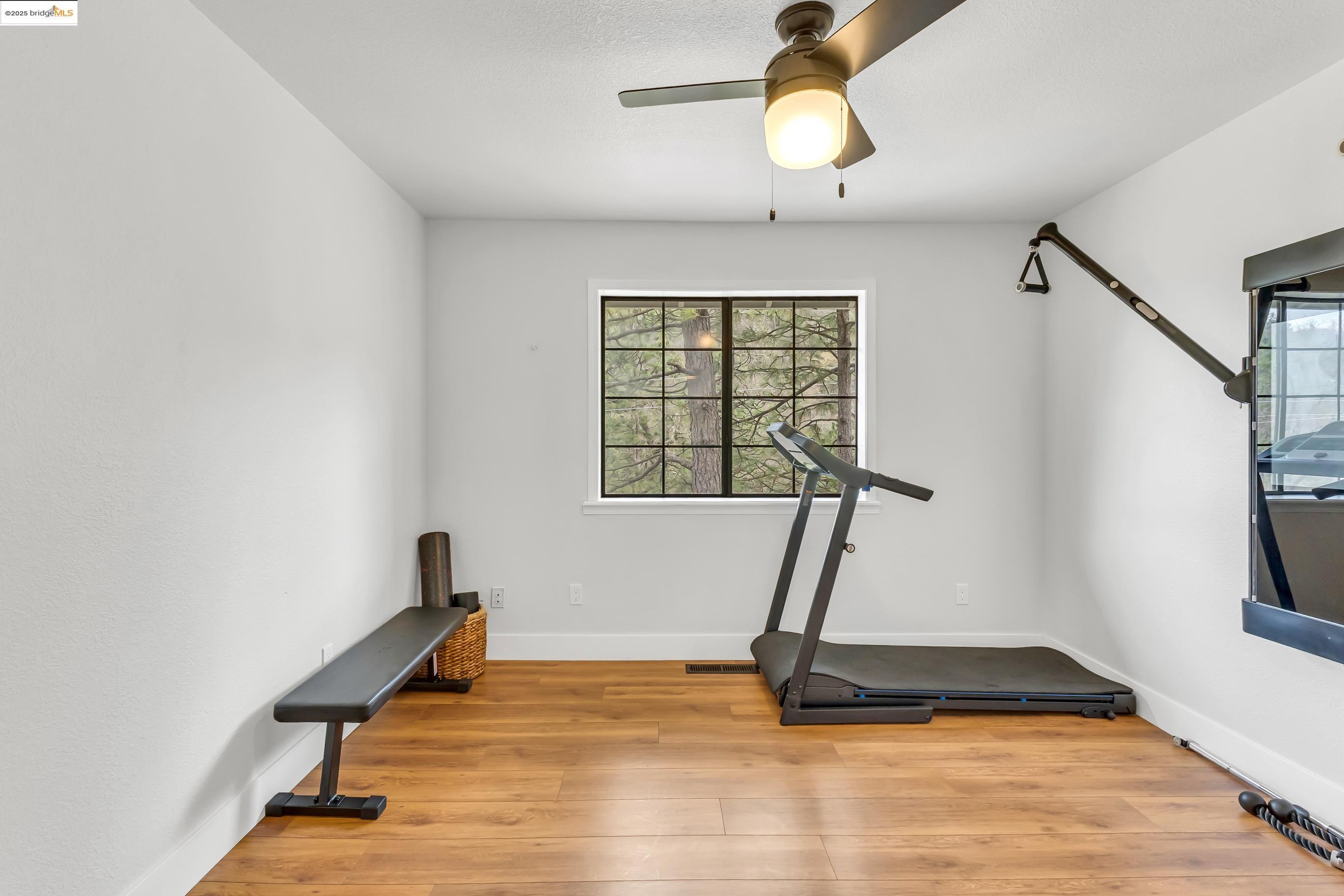 Detail Gallery Image 26 of 55 For 16806 Brewer Rd, Grass Valley,  CA 95949 - 3 Beds | 2 Baths