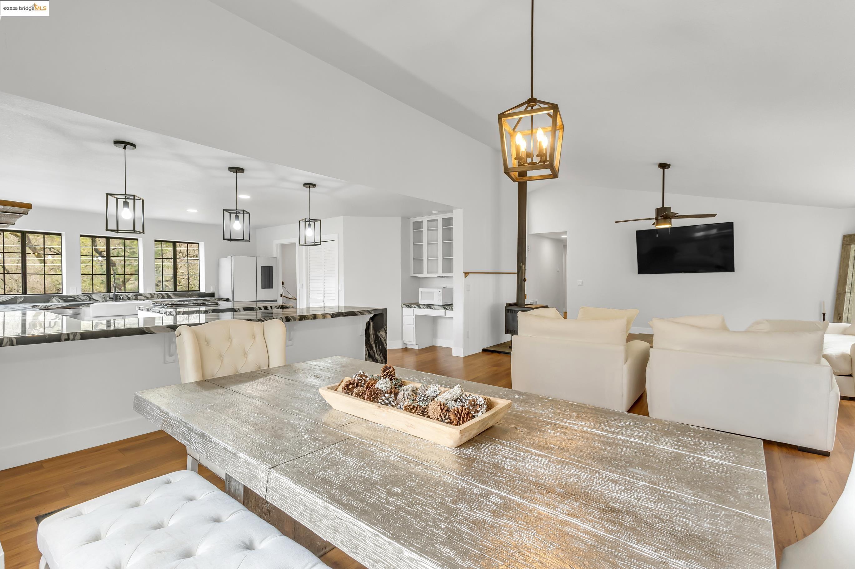 Detail Gallery Image 5 of 55 For 16806 Brewer Rd, Grass Valley,  CA 95949 - 3 Beds | 2 Baths
