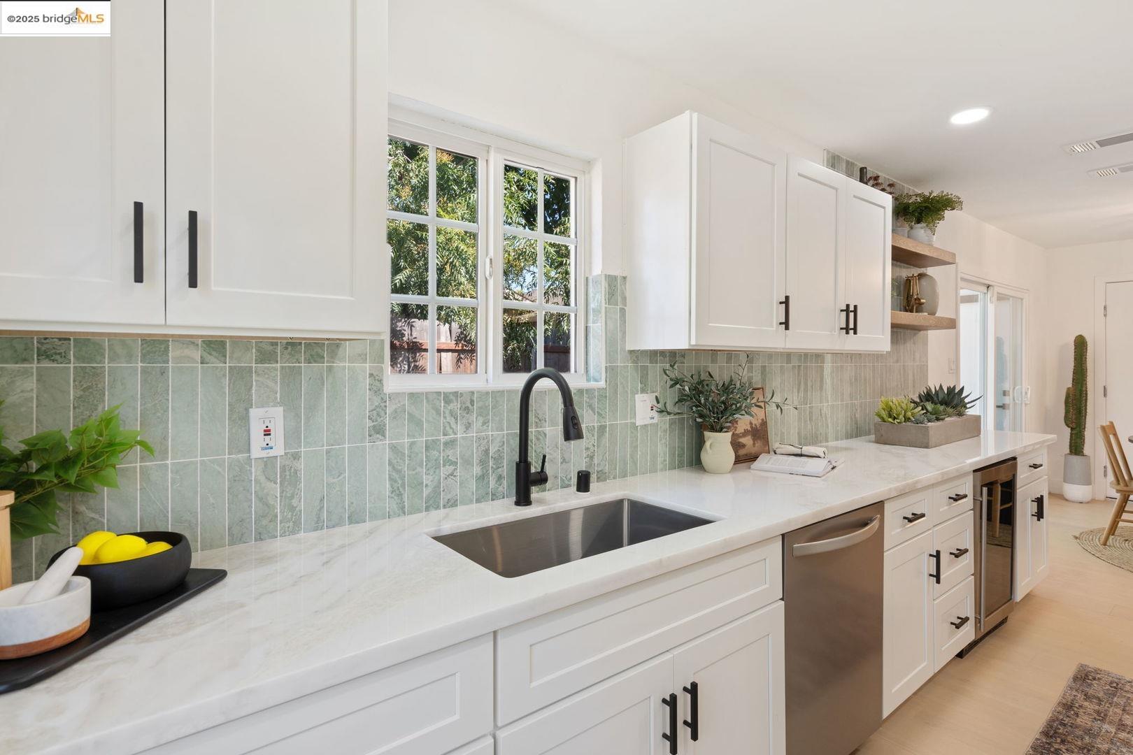 Detail Gallery Image 14 of 25 For 9921 Redstone Dr, Sacramento,  CA 95827 - 3 Beds | 1 Baths