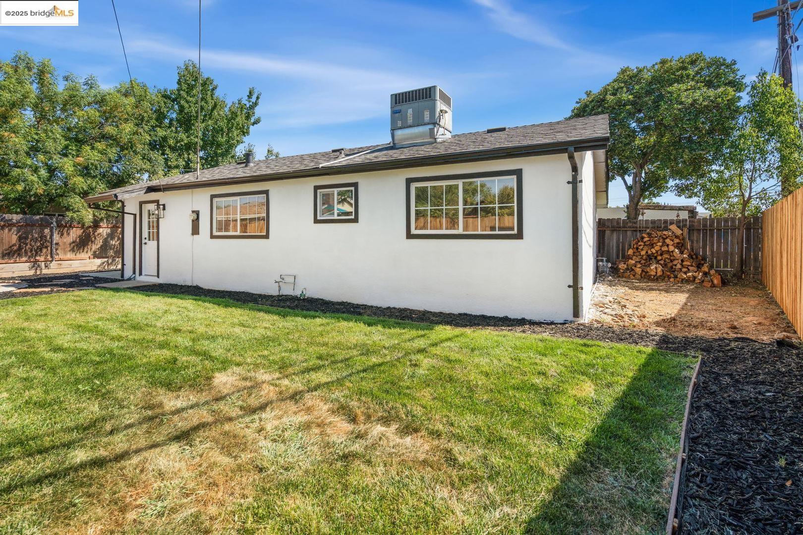 Detail Gallery Image 21 of 25 For 9921 Redstone Dr, Sacramento,  CA 95827 - 3 Beds | 1 Baths
