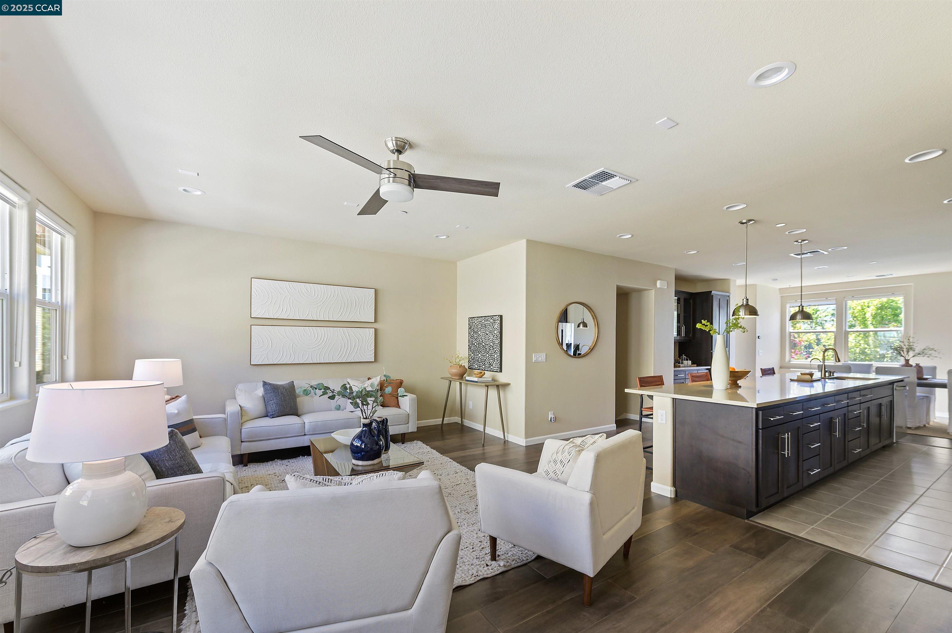 Photo #6: 41110297 Listing 