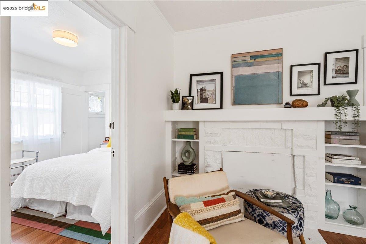 Detail Gallery Image 10 of 40 For 1600 E 21st St, Oakland,  CA 94606 - 2 Beds | 1 Baths