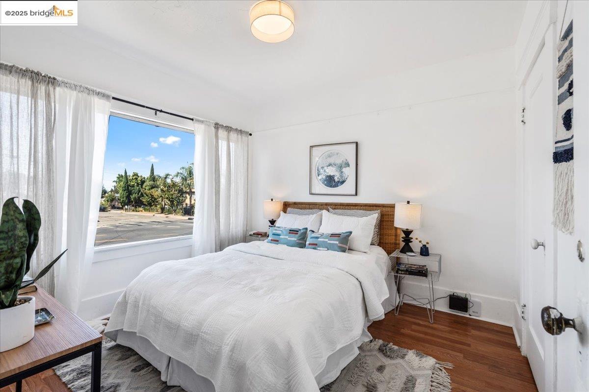 Detail Gallery Image 13 of 40 For 1600 E 21st St, Oakland,  CA 94606 - 2 Beds | 1 Baths