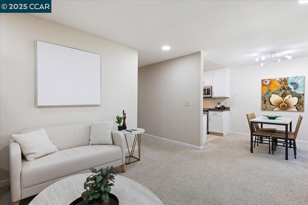 Photo #7: 41110300 Listing: Photo #7