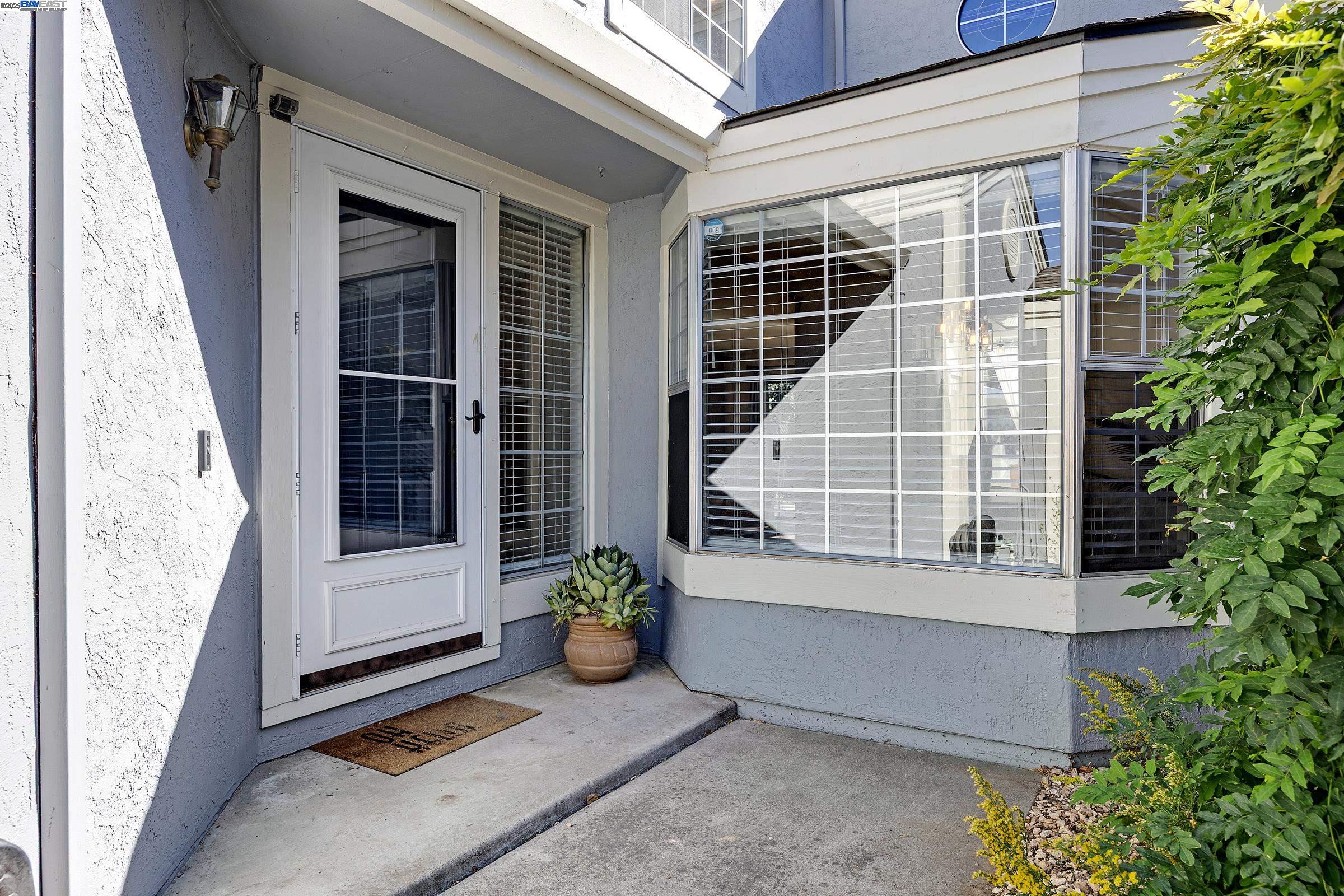 Photo #2: 41110302 Listing 