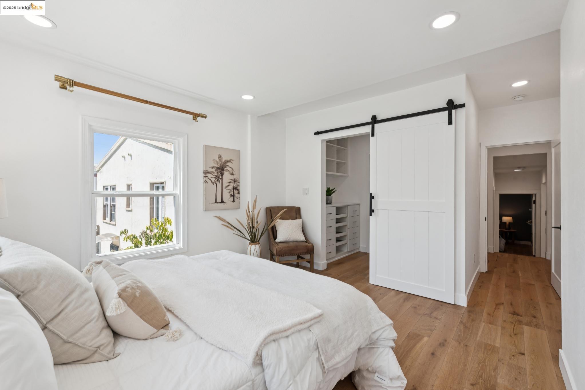 Detail Gallery Image 29 of 54 For 3020 55th Ave, Oakland,  CA 94605 - 3 Beds | 2 Baths