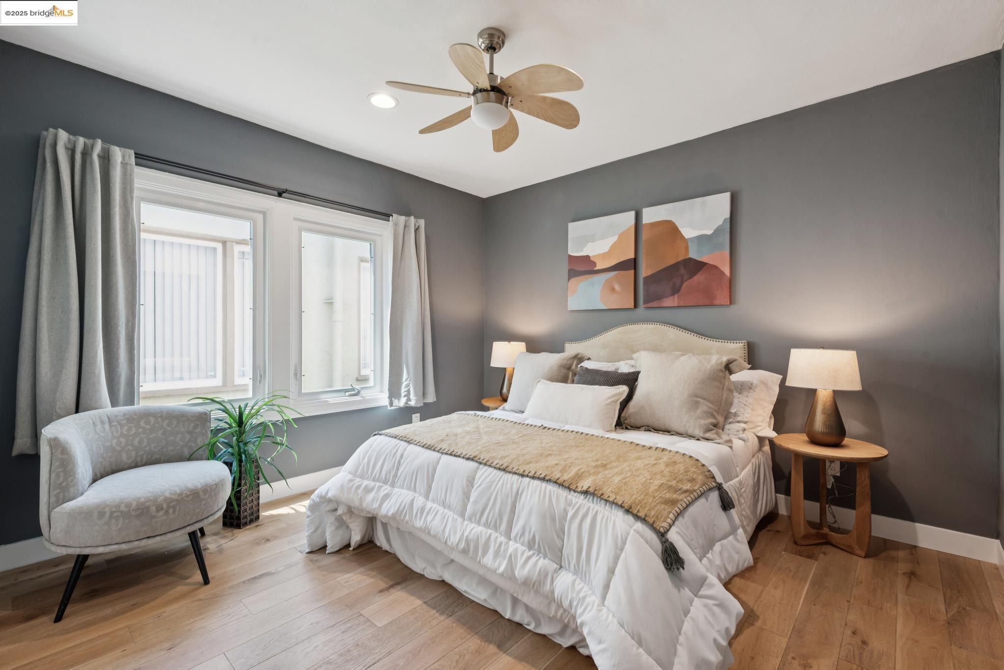 Detail Gallery Image 34 of 54 For 3020 55th Ave, Oakland,  CA 94605 - 3 Beds | 2 Baths
