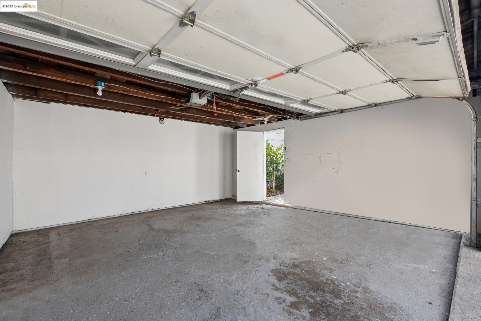 Detail Gallery Image 51 of 54 For 3020 55th Ave, Oakland,  CA 94605 - 3 Beds | 2 Baths
