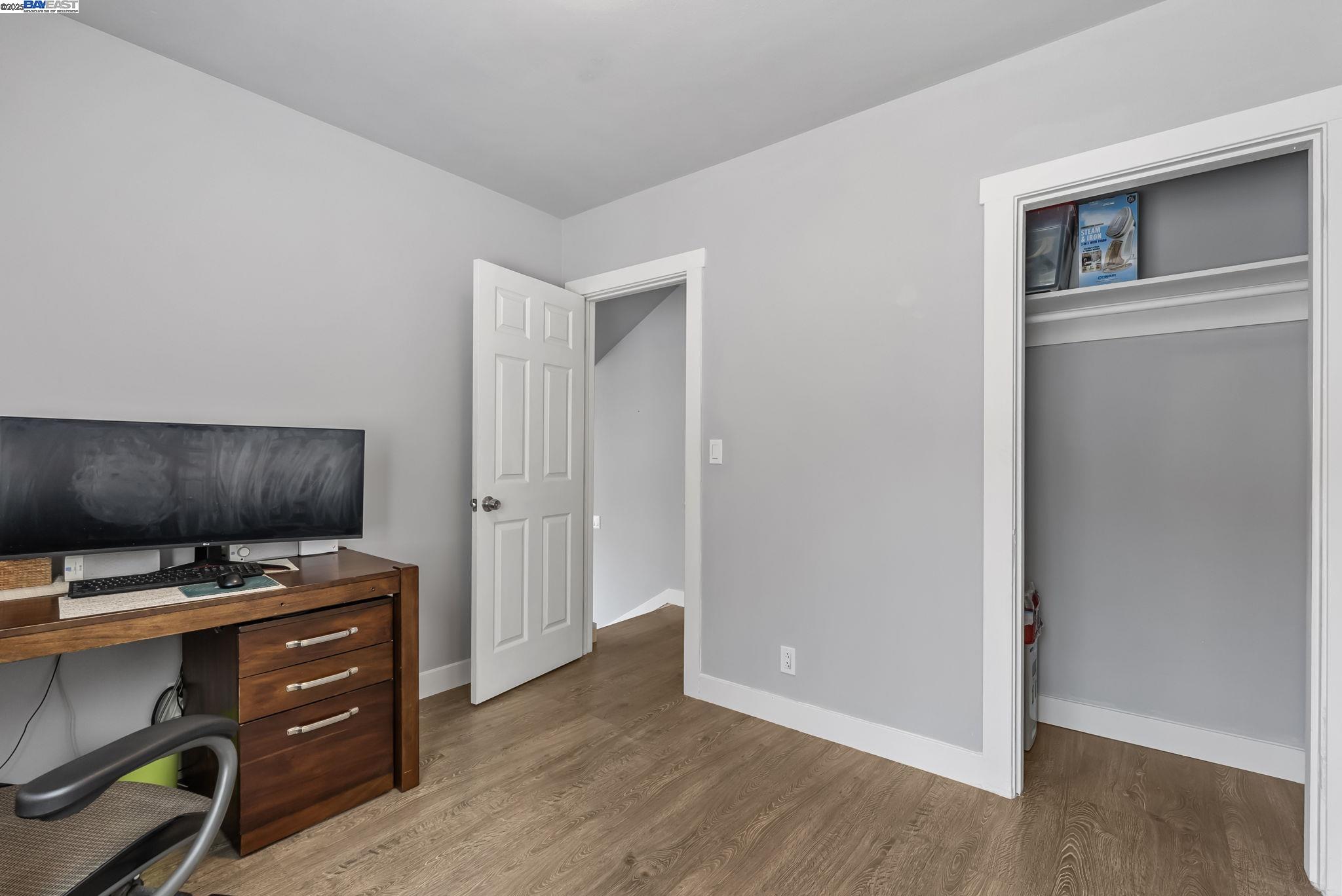 Detail Gallery Image 14 of 41 For 25910 Westview Way, Hayward,  CA 94542 - 2 Beds | 1 Baths