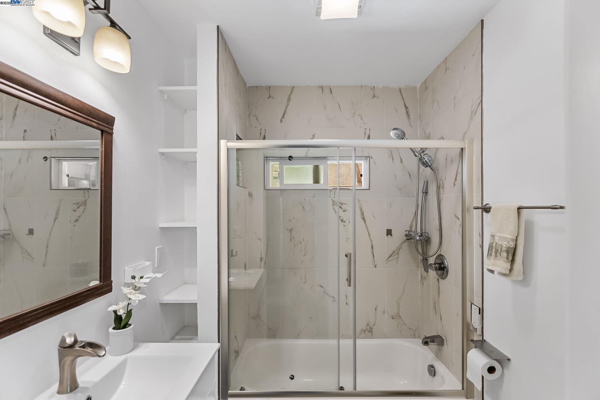 Detail Gallery Image 20 of 41 For 25910 Westview Way, Hayward,  CA 94542 - 2 Beds | 1 Baths