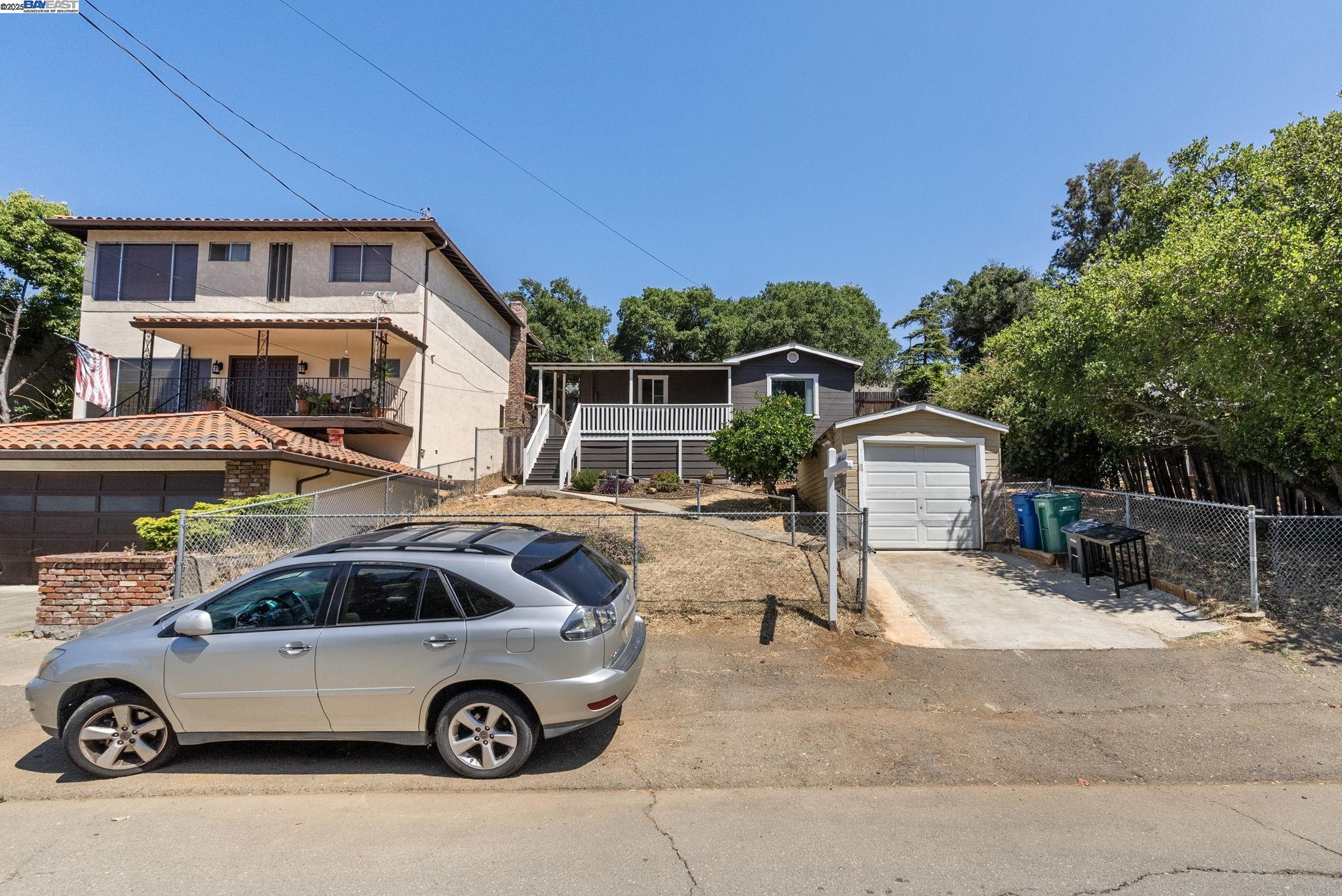 Detail Gallery Image 38 of 41 For 25910 Westview Way, Hayward,  CA 94542 - 2 Beds | 1 Baths