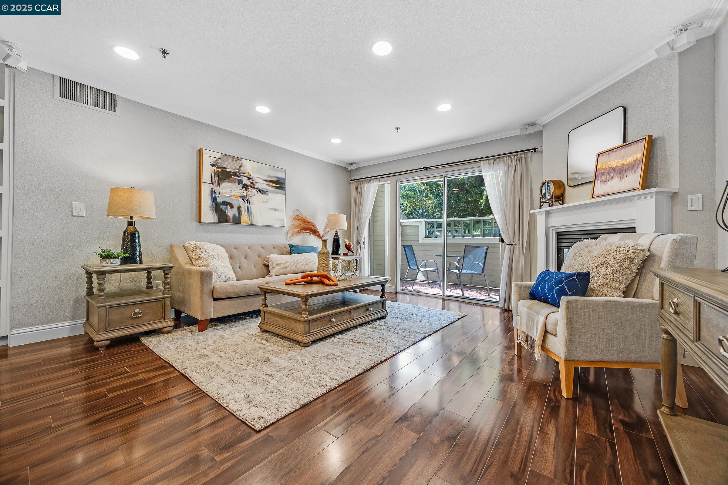 Photo #2: 41110307 Listing 