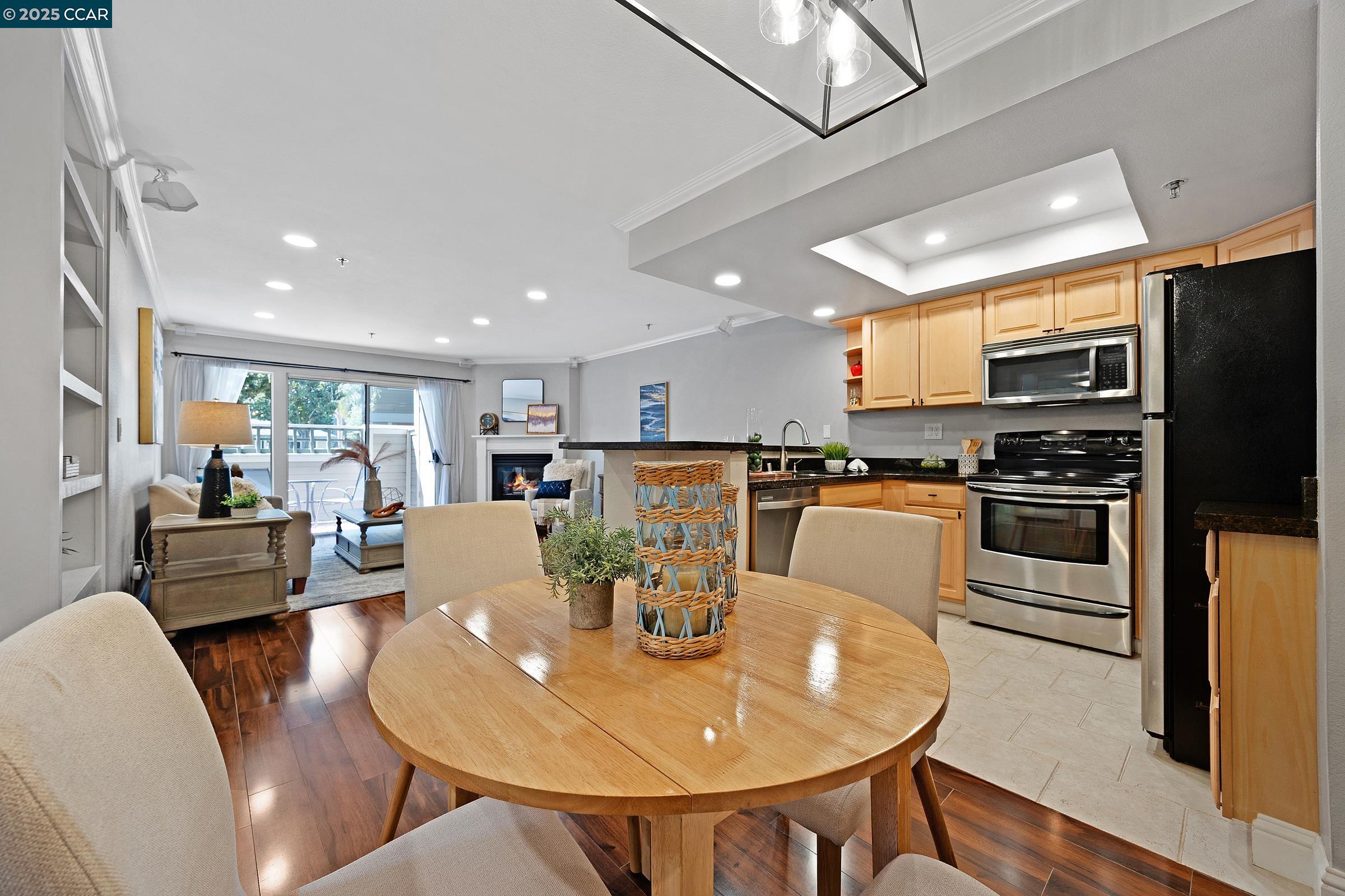 Photo #6: 41110307 Listing 