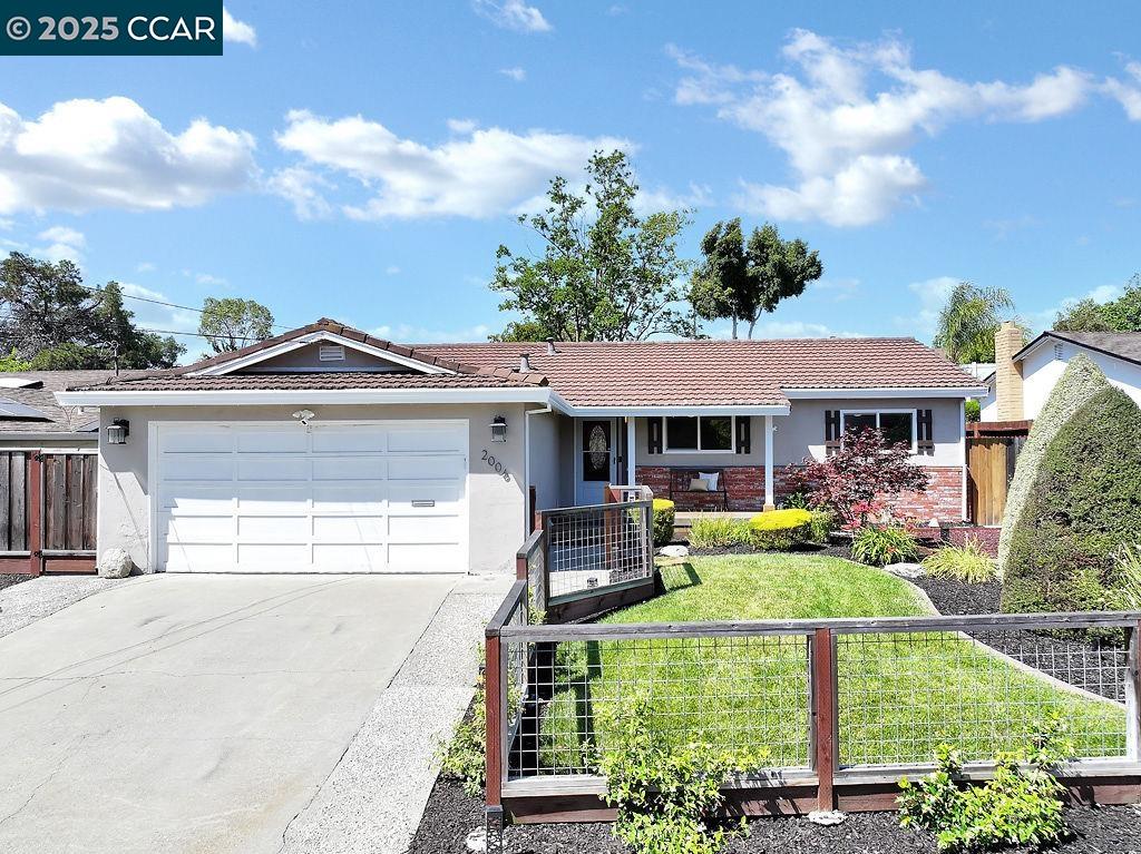 Detail Gallery Image 1 of 28 For 2006 Rainier Drive, Martinez,  CA 94553-4929 - 3 Beds | 2 Baths