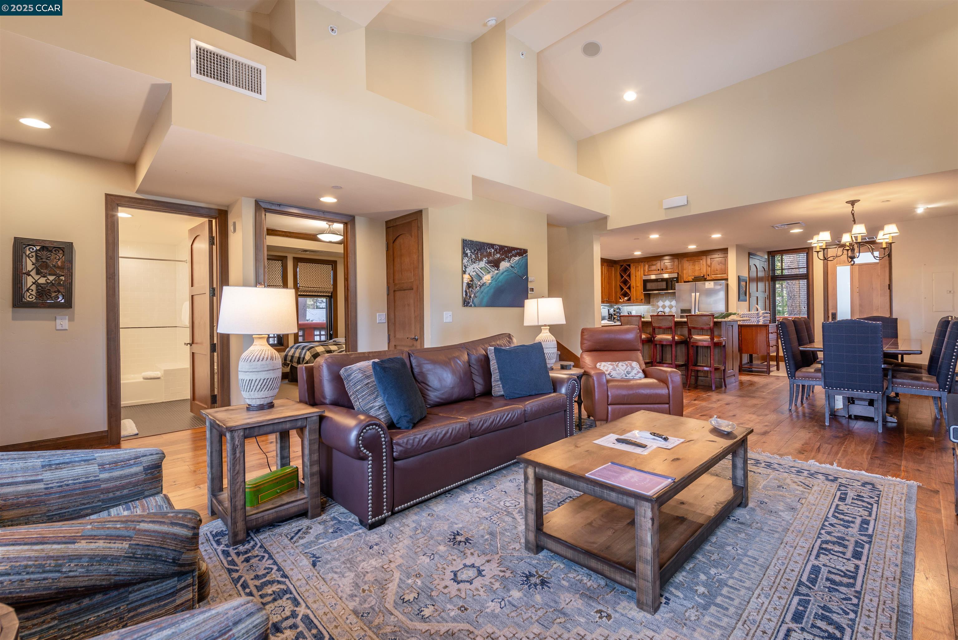 Detail Gallery Image 13 of 31 For 6750 North Lake Blvd 15g,  Tahoe Vista,  CA 96148 - 3 Beds | 3 Baths
