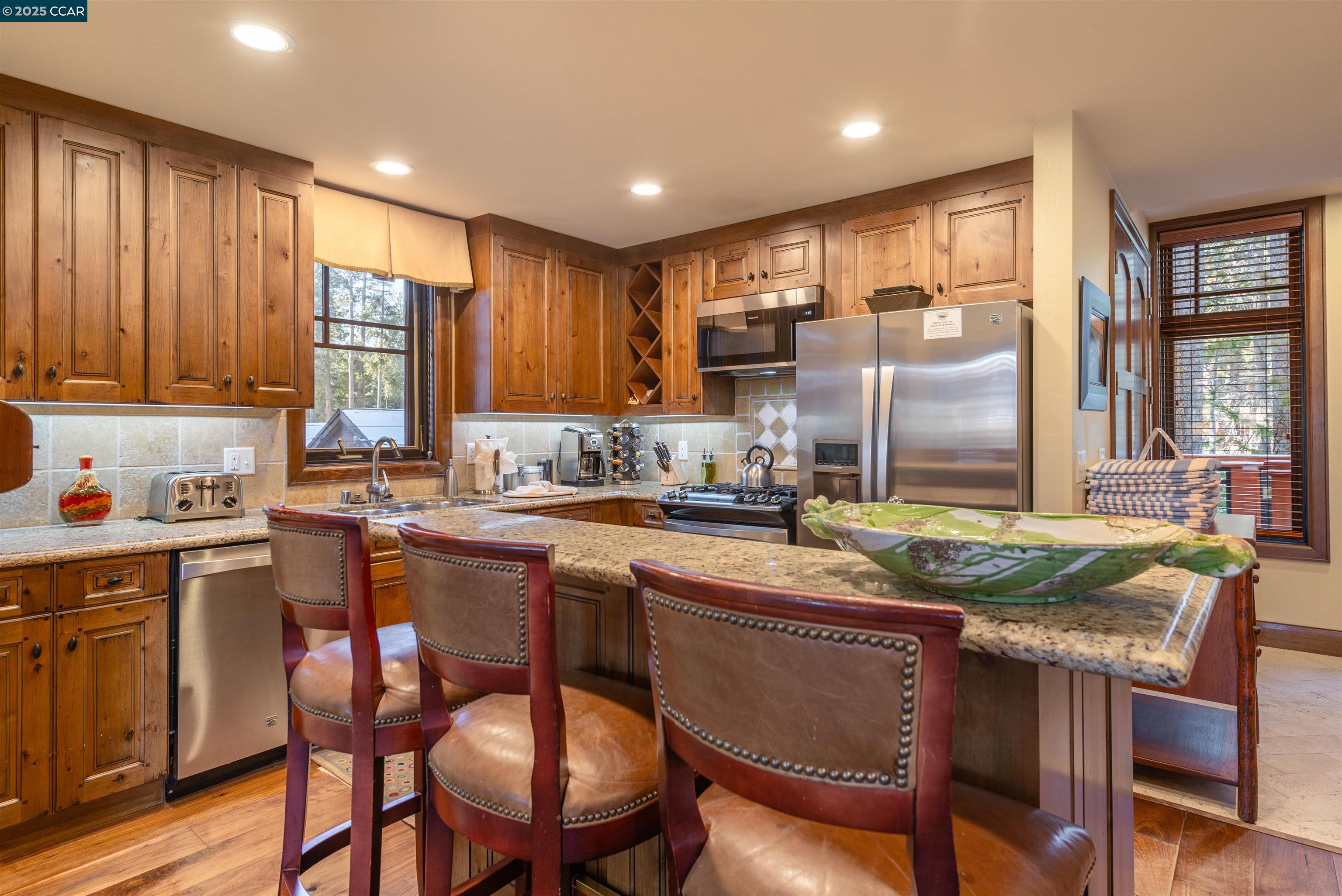Detail Gallery Image 6 of 31 For 6750 North Lake Blvd 15g,  Tahoe Vista,  CA 96148 - 3 Beds | 3 Baths