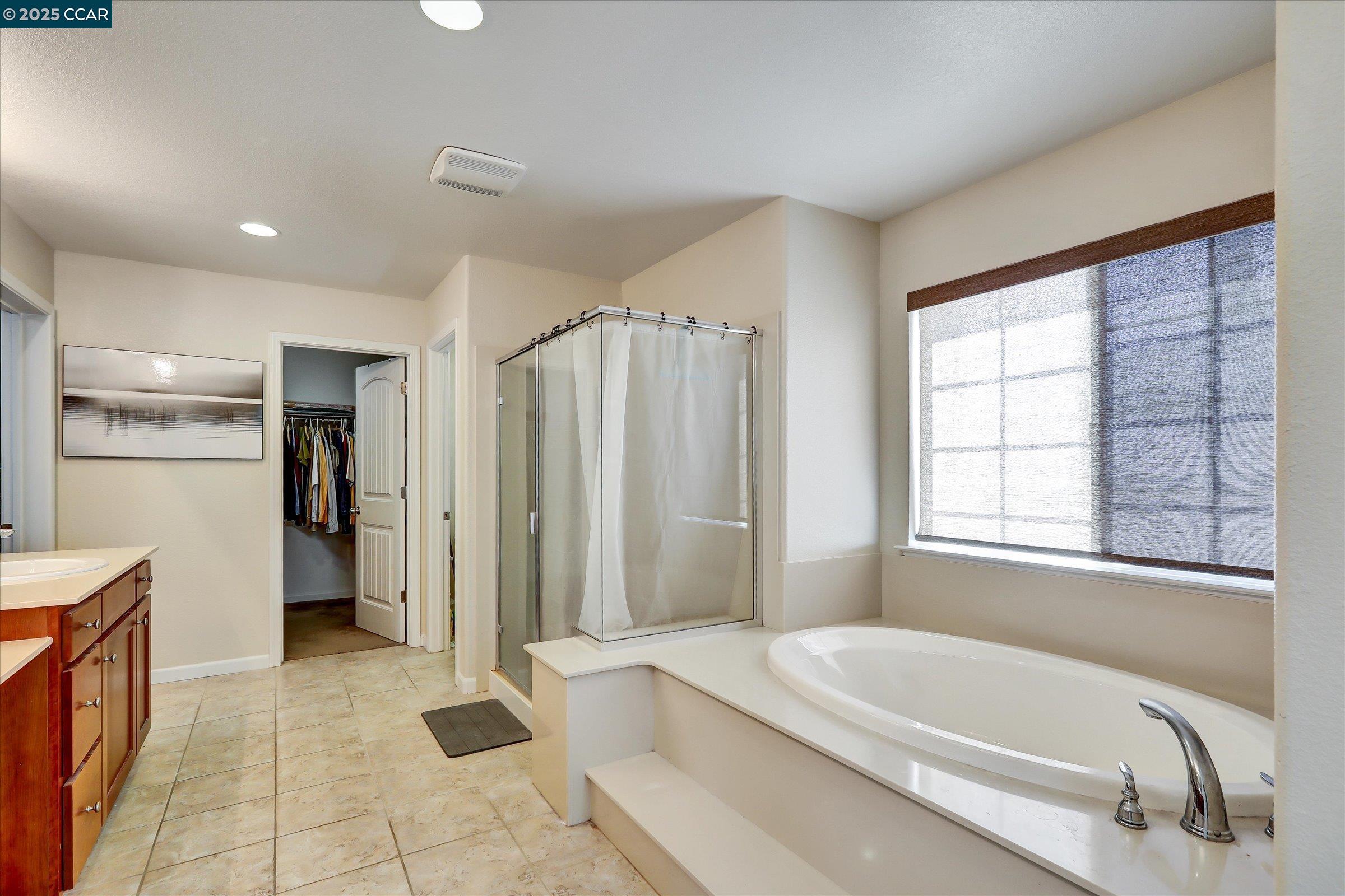 Detail Gallery Image 40 of 60 For 4007 Oak Knoll St, Antioch,  CA 94509 - 5 Beds | 3/1 Baths