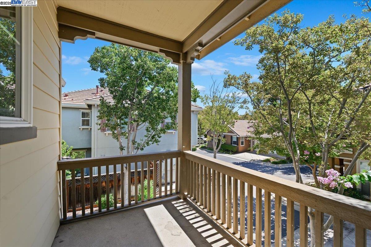 Detail Gallery Image 15 of 28 For 13 S Aldea Street, Mountain House,  CA 95391 - 3 Beds | 2/1 Baths