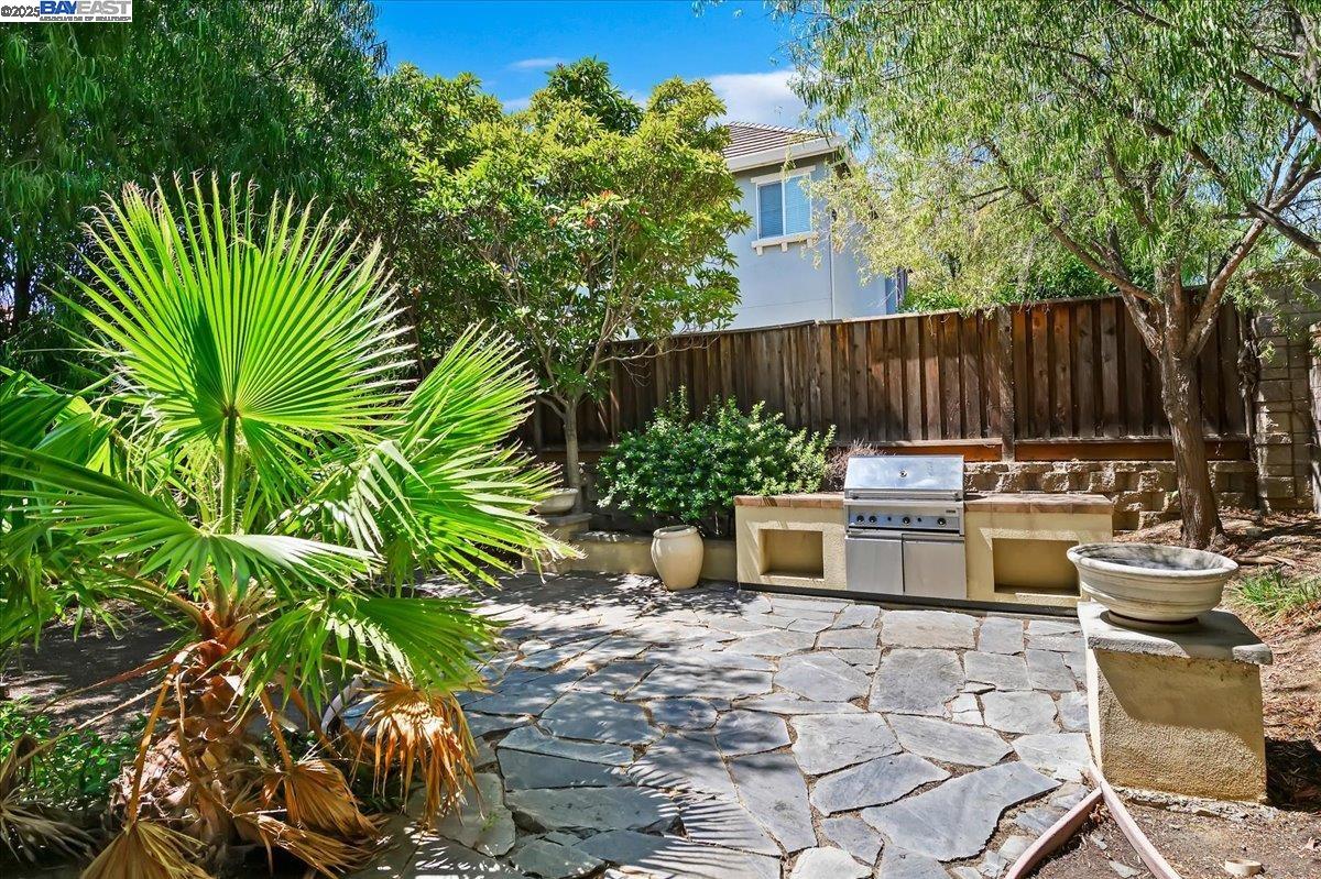 Detail Gallery Image 22 of 28 For 13 S Aldea Street, Mountain House,  CA 95391 - 3 Beds | 2/1 Baths